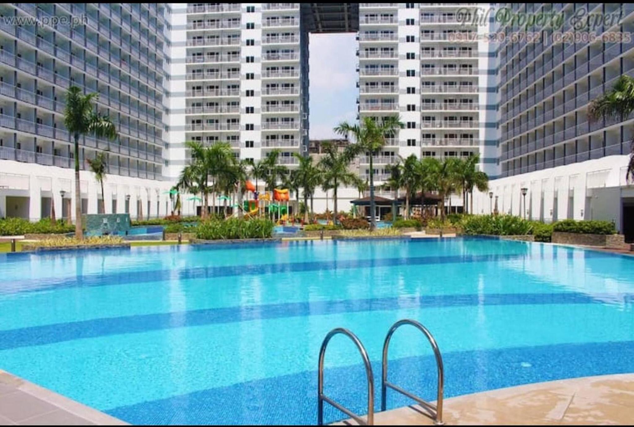 Joyful Pasay Getaway Staycation Condo Near MOA and IKEA near Mall of Asia
