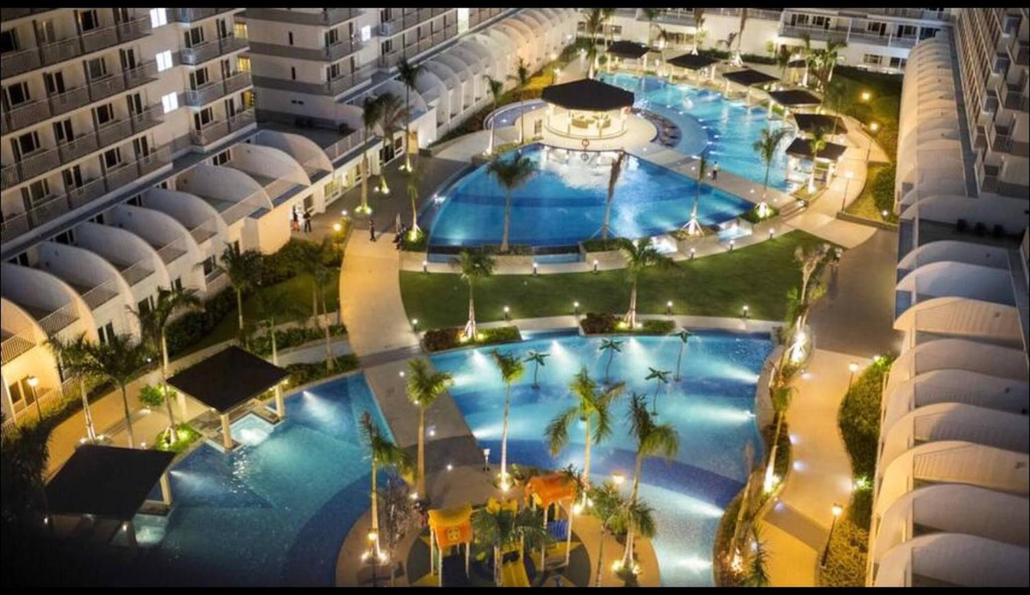 Joyful Pasay Getaway Staycation Condo Near MOA and IKEA near Mall of Asia