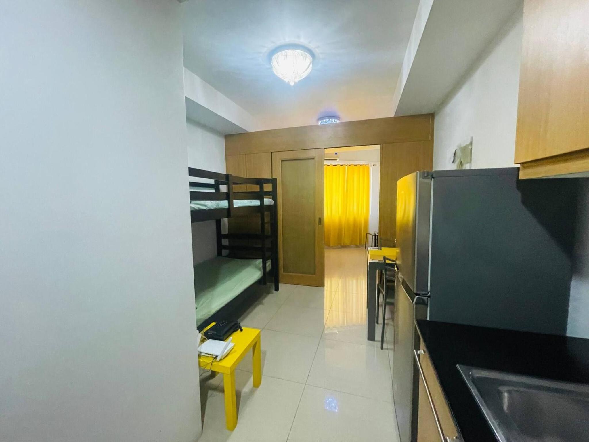 Joyful Pasay Getaway Staycation Condo Near MOA and IKEA near Mall of Asia