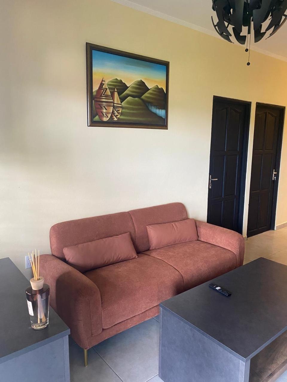 Sisa Omi Apartments