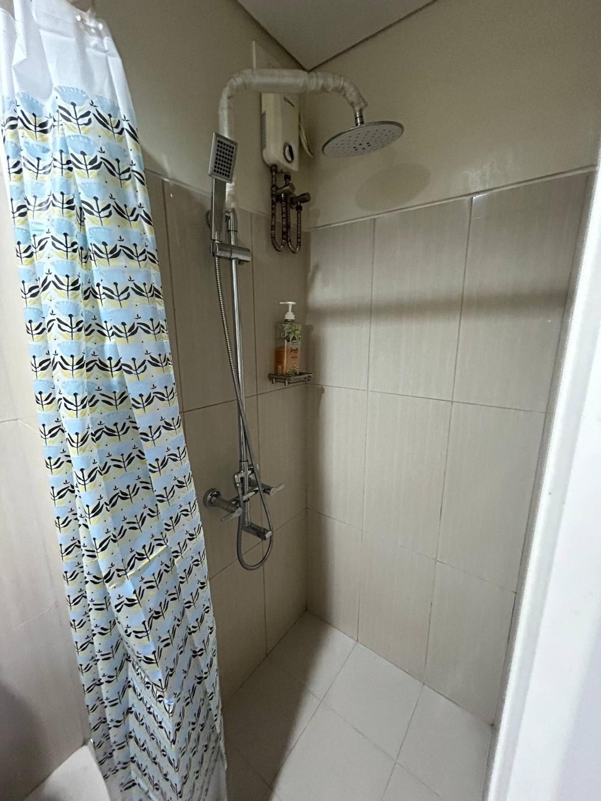 Kempt Pasay City Apartment for Rent - Perfect for Short-Term Stay front of MOA