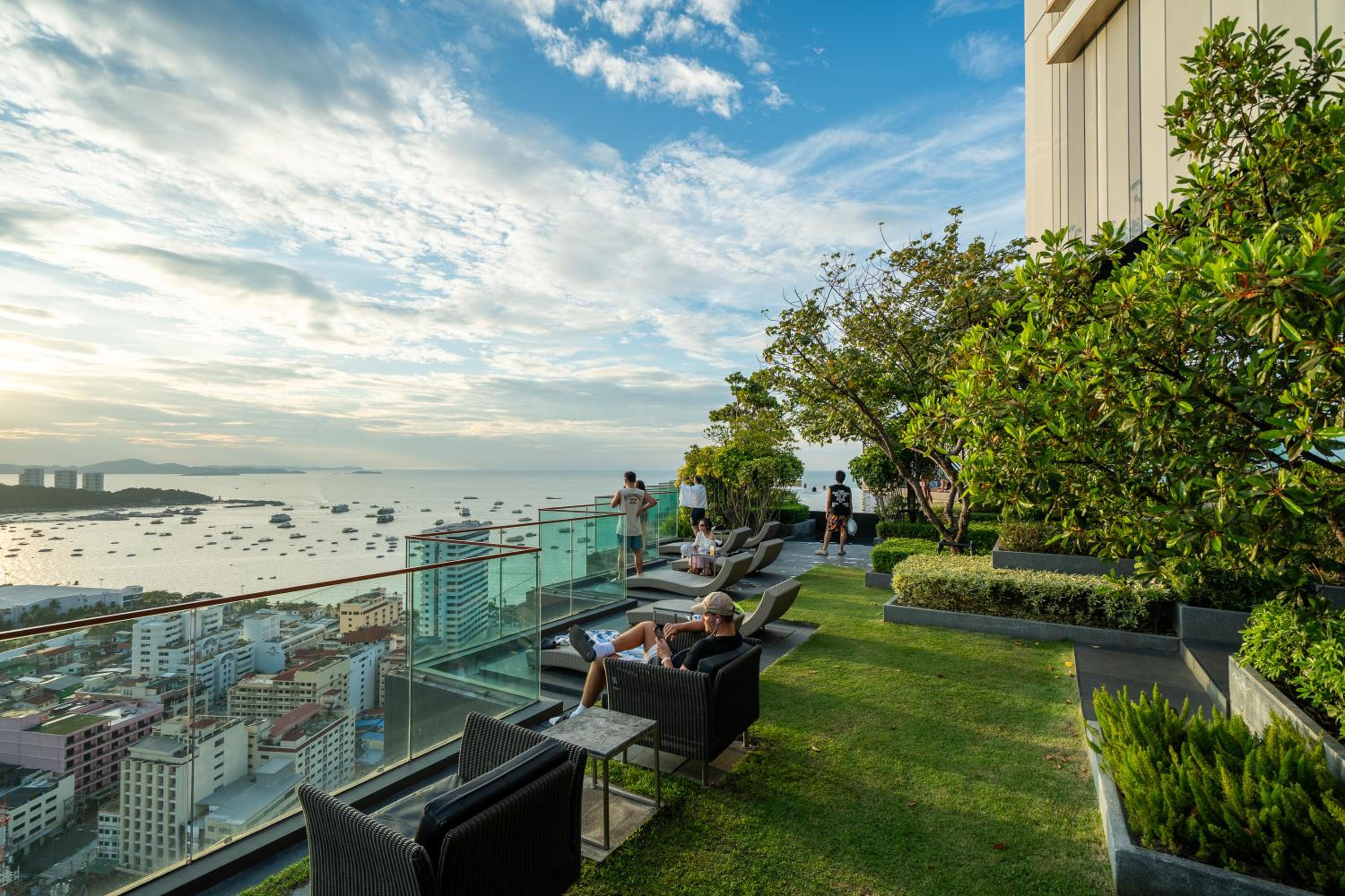 Edge Central Pattaya By PH