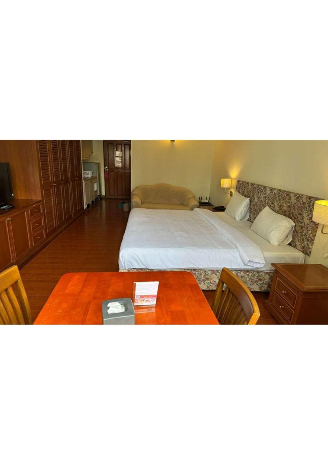 Affordable Serviced Apartment Nana - Omni Tower Sukhumvit location