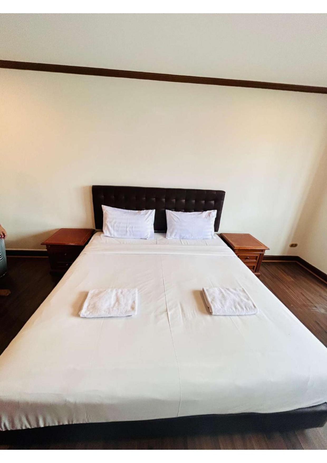 Affordable Serviced Apartment Nana - Omni Tower Sukhumvit location