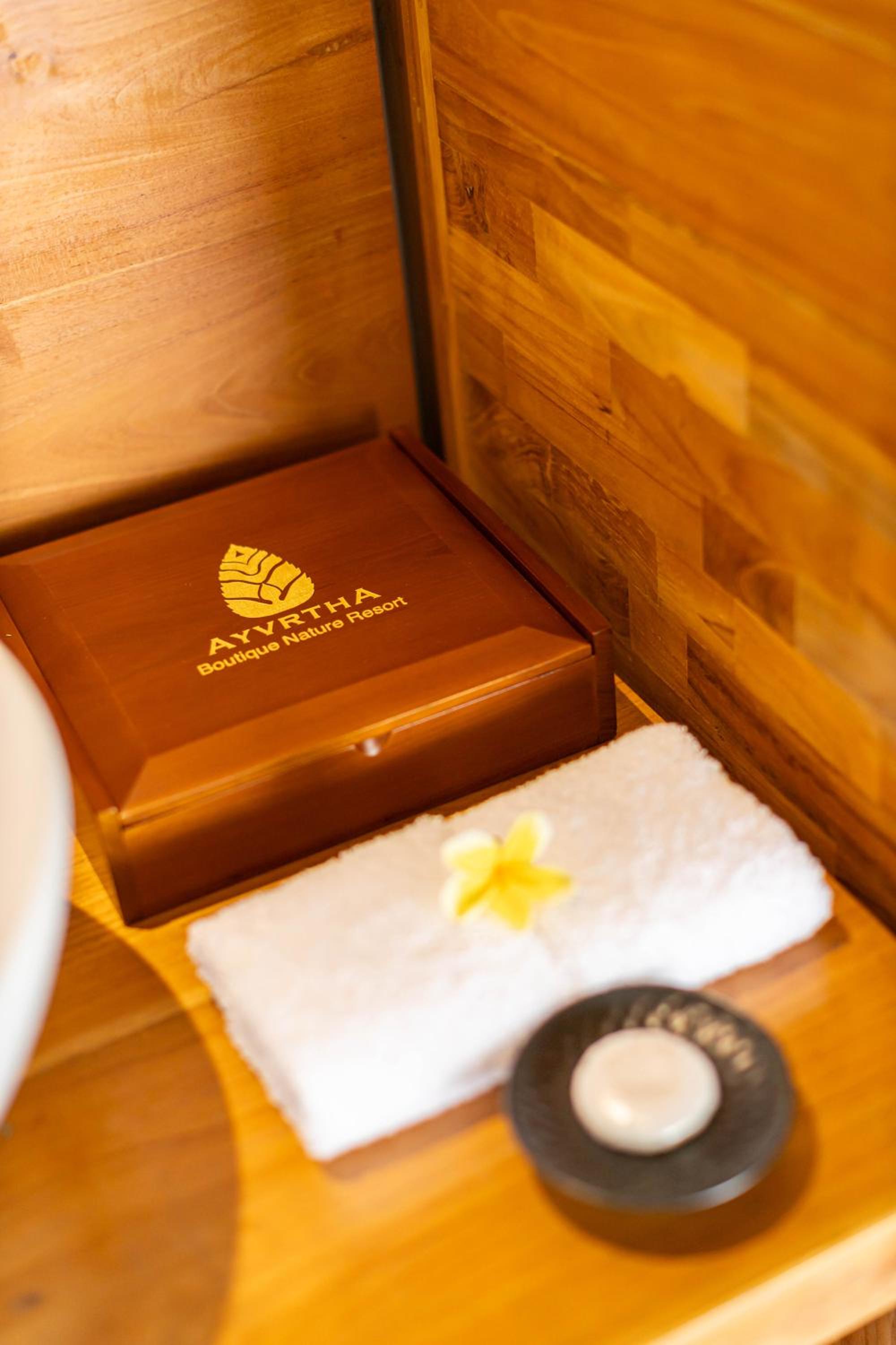 Ayvrtha Boutique Nature Resort, 5 minutes drive to Padang-Padang Beach