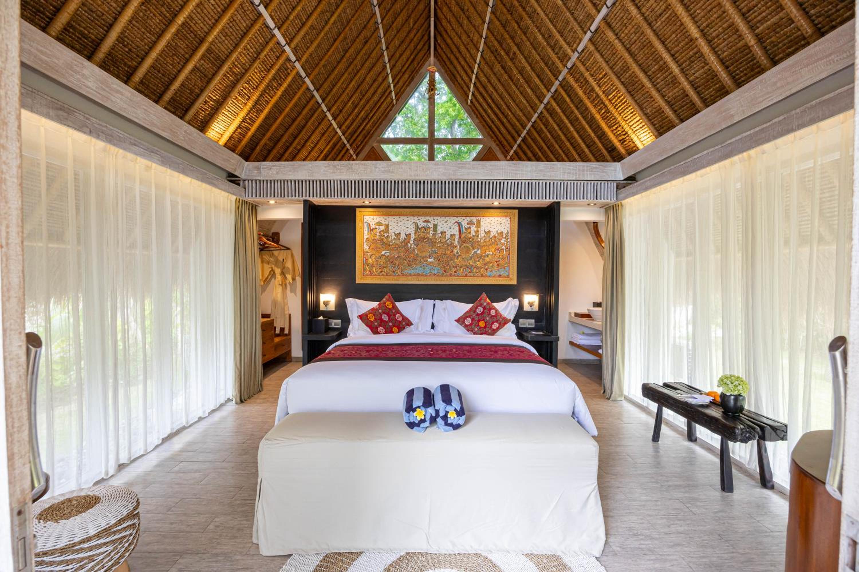 Ayvrtha Boutique Nature Resort, 5 minutes drive to Padang-Padang Beach