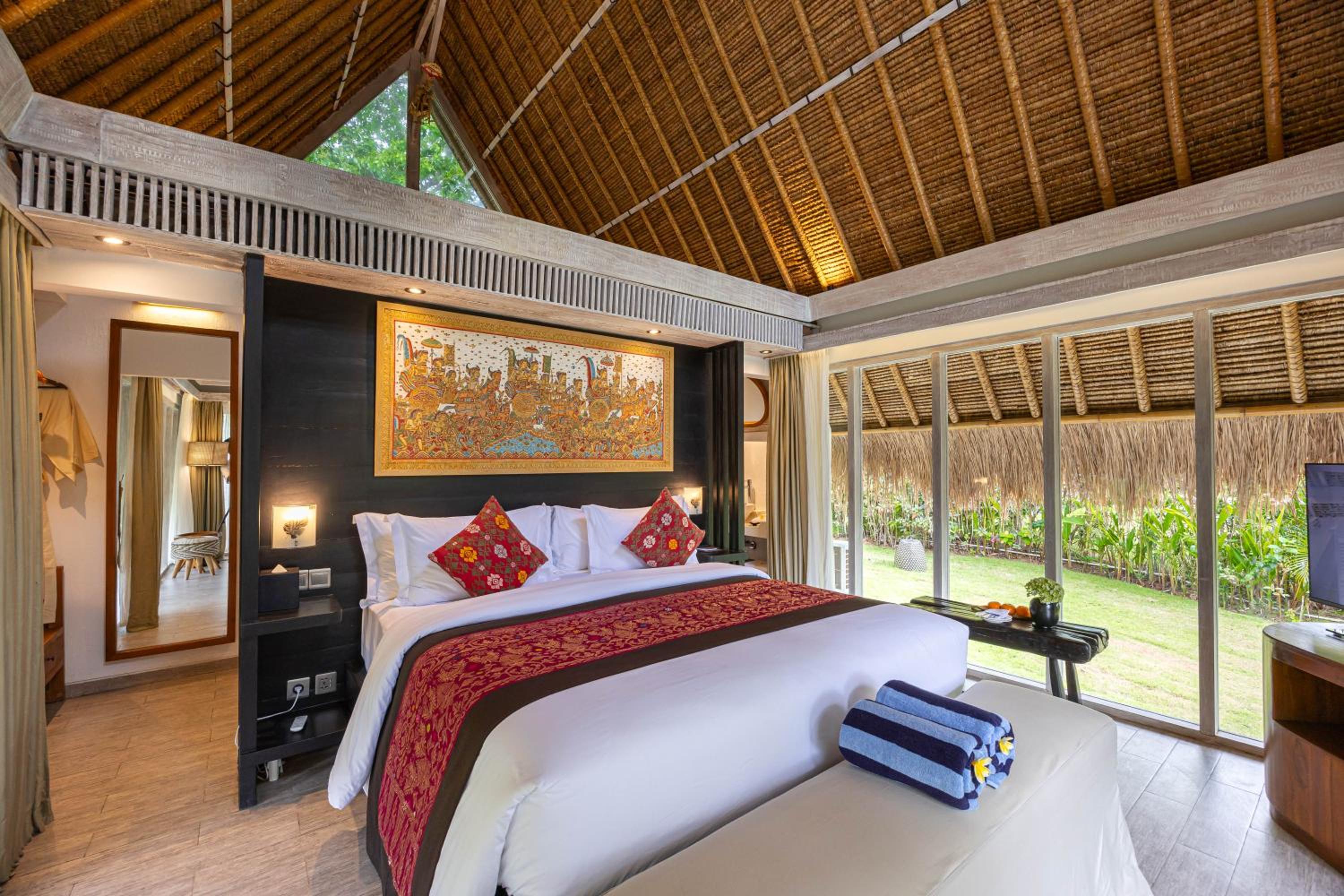 Ayvrtha Boutique Nature Resort, 5 minutes drive to Padang-Padang Beach