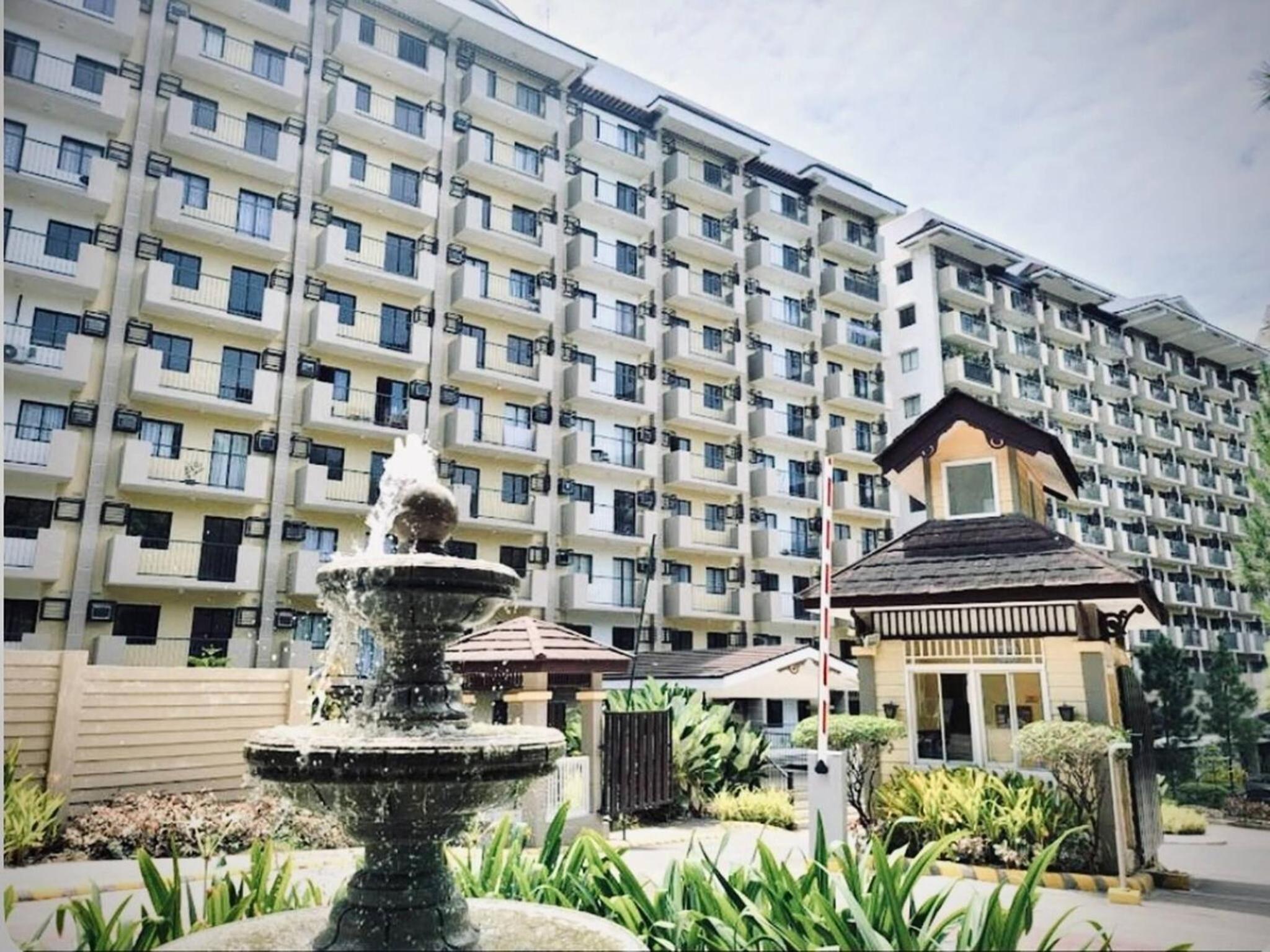 Spacious Central Davao City Getaway - Spacious Apartment with Shared Pool