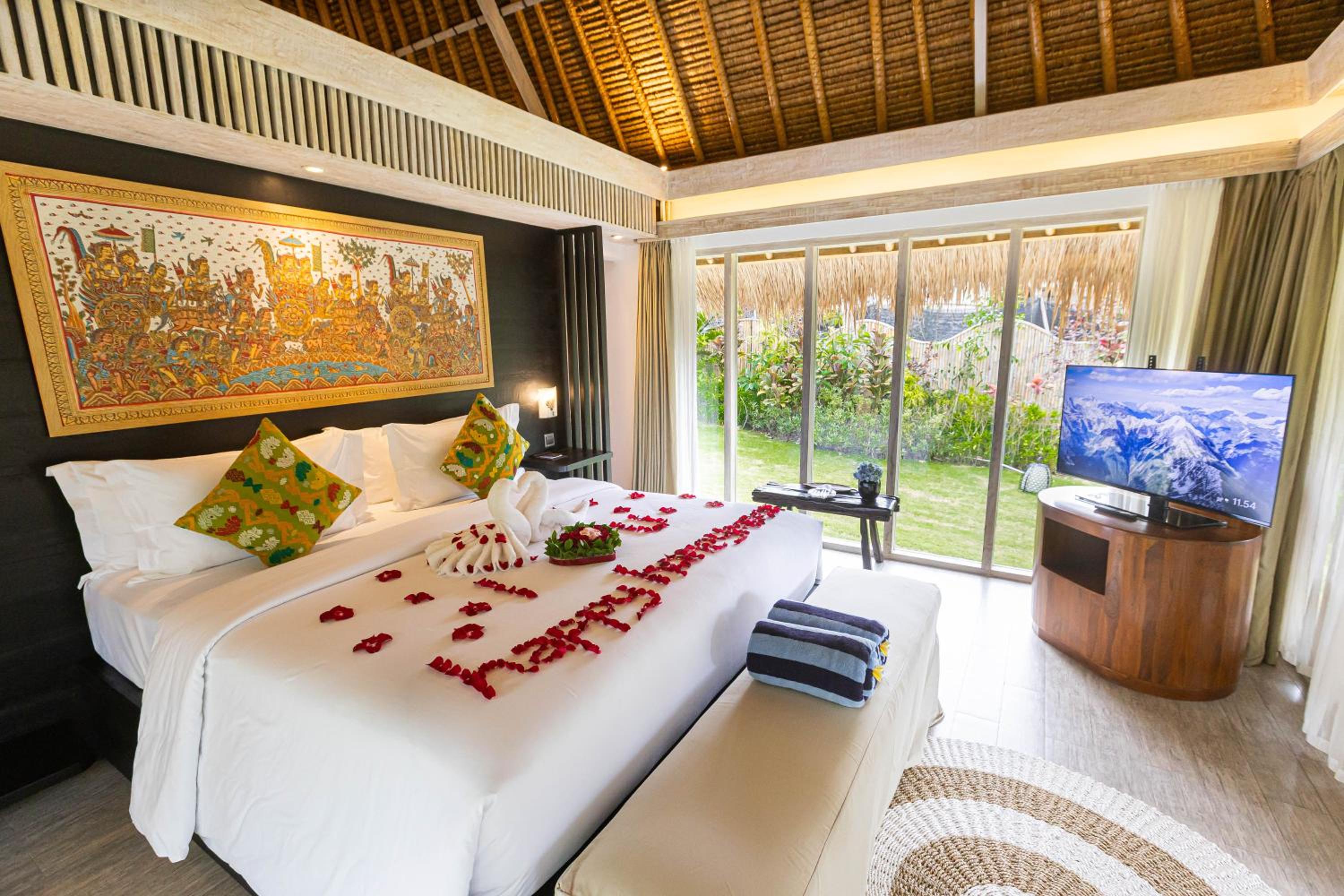 Ayvrtha Boutique Nature Resort, 5 minutes drive to Padang-Padang Beach