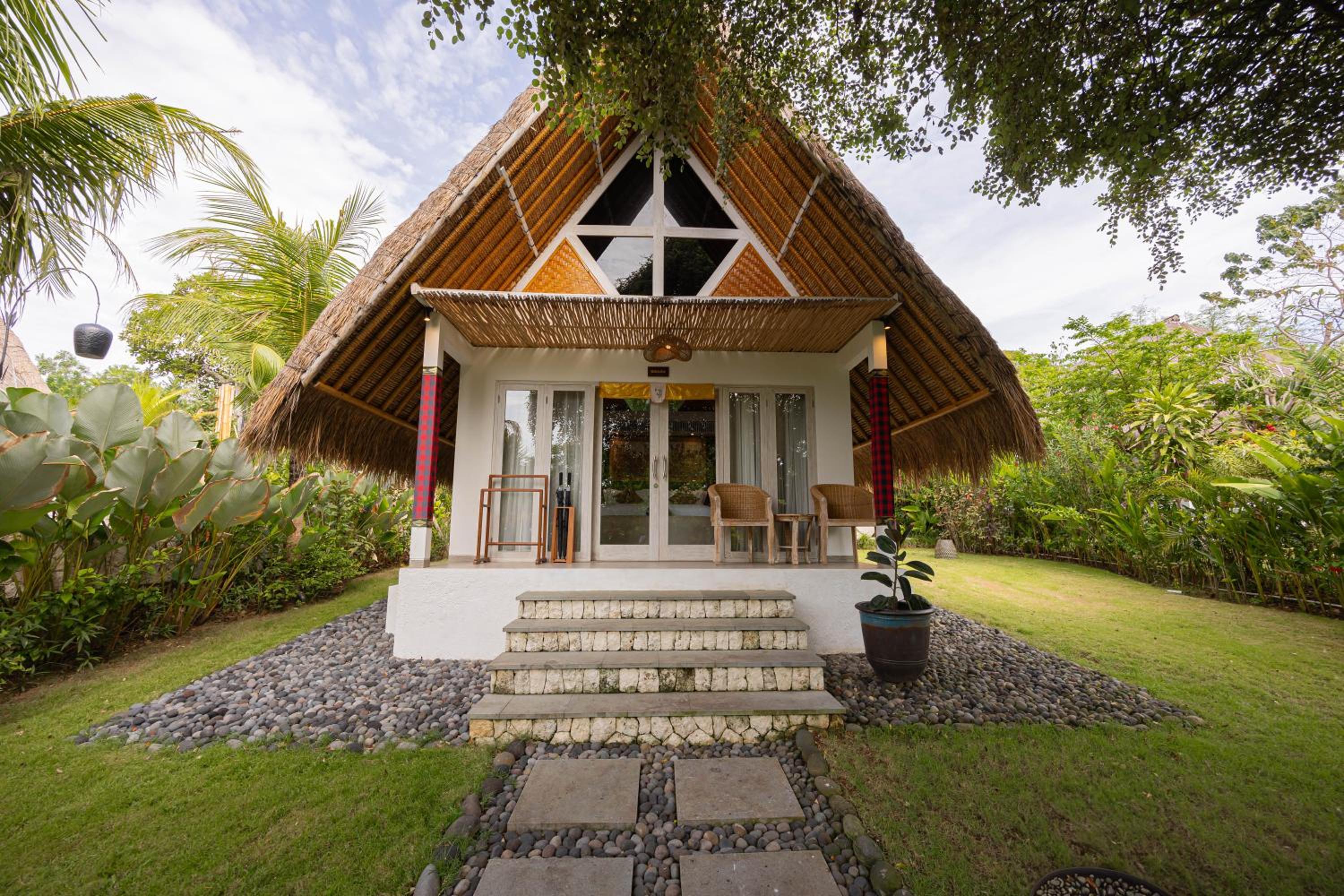 Ayvrtha Boutique Nature Resort, 5 minutes drive to Padang-Padang Beach