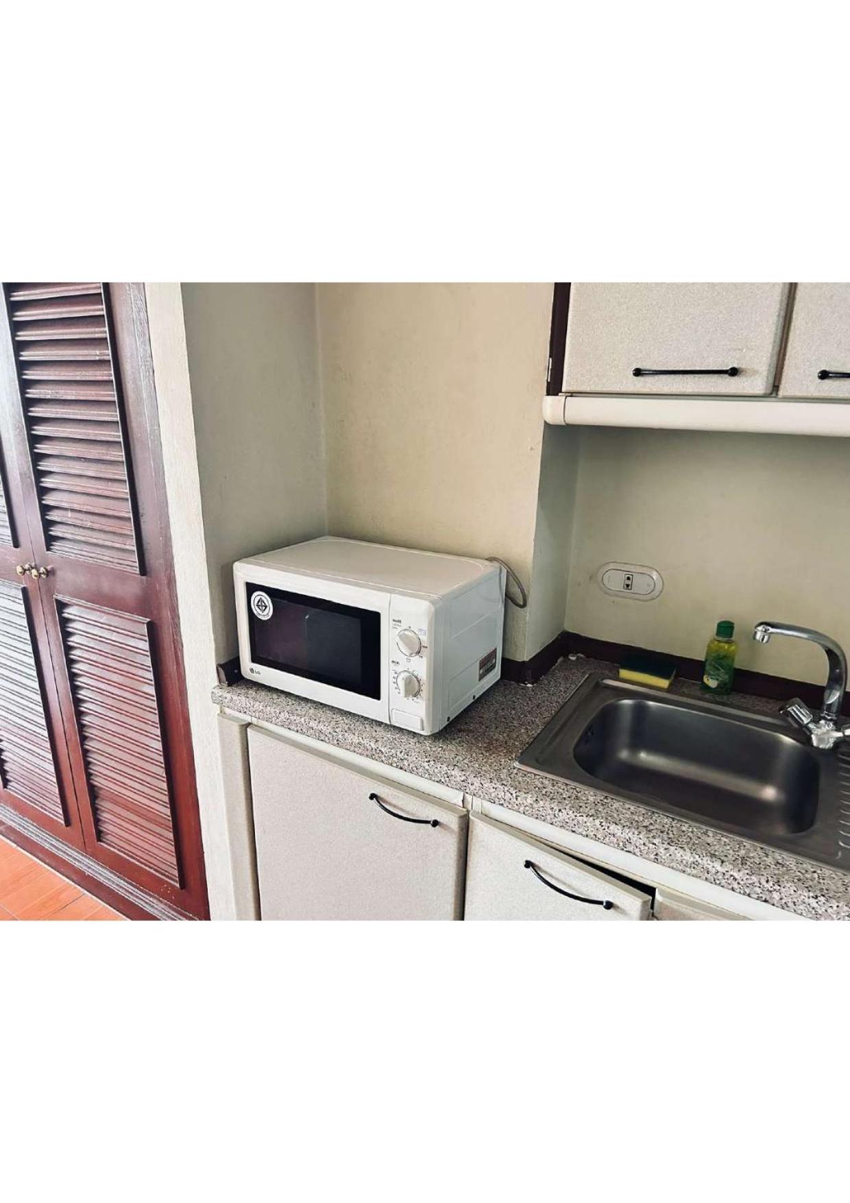 Affordable Serviced Apartment Nana - Omni Tower Sukhumvit location