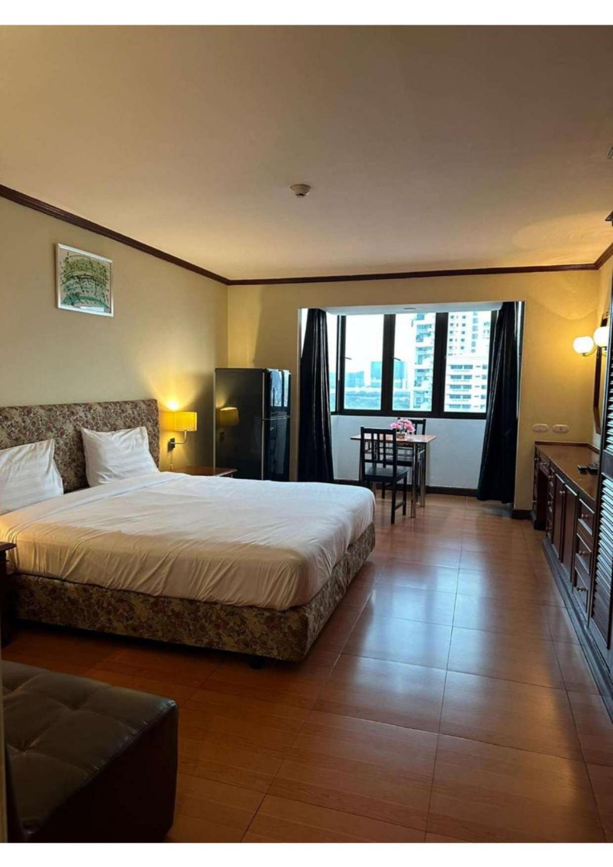 Affordable Serviced Apartment Nana - Omni Tower Sukhumvit location