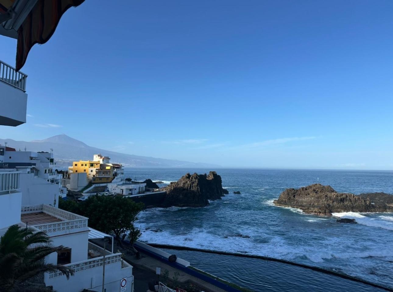 Apartamento acogedor con terraza frente al mar y vistas al Teide