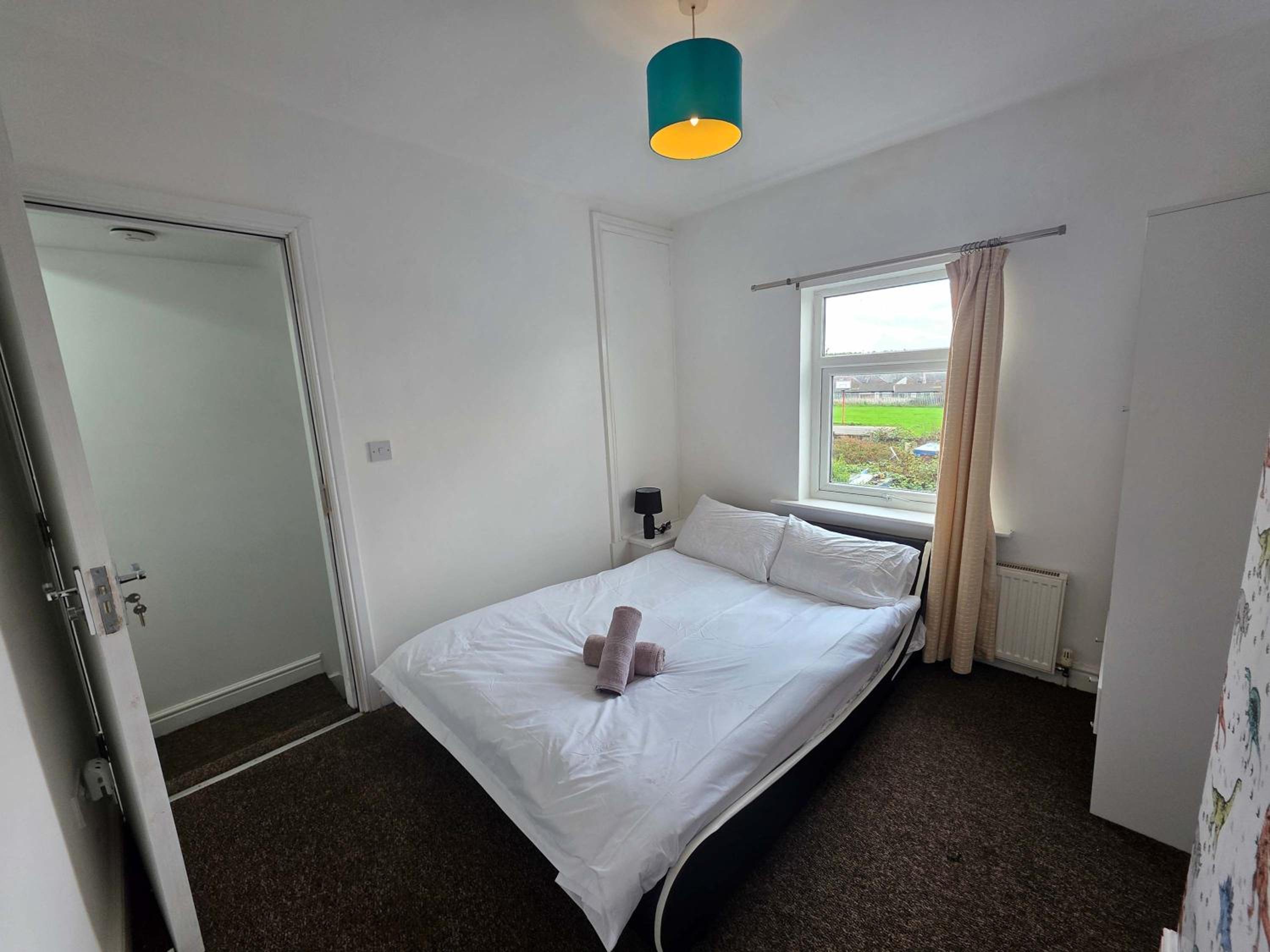 Inviting 3-Bed Home in Worksop with Street Parking