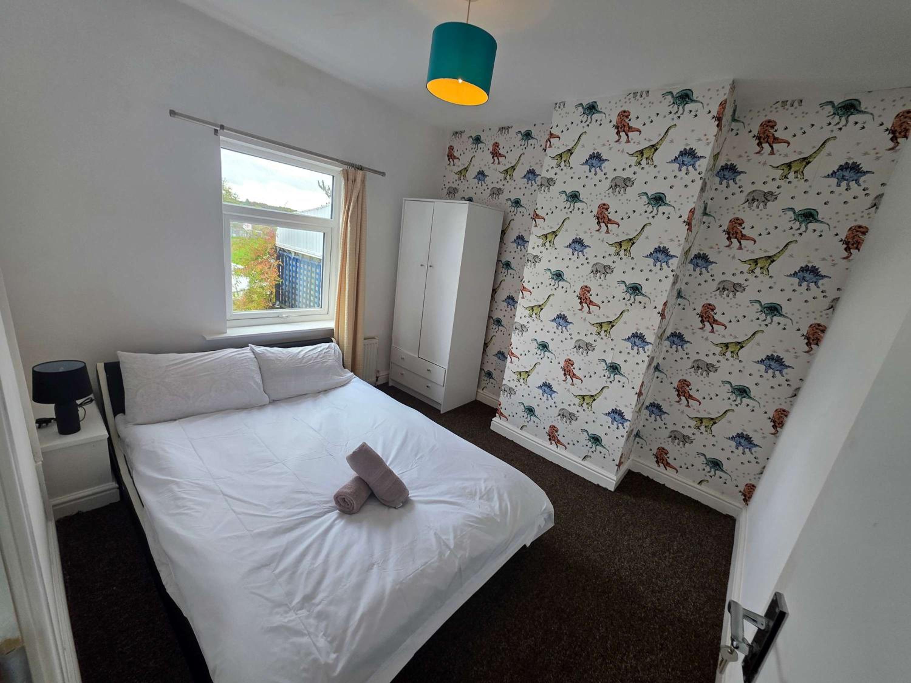 Inviting 3-Bed Home in Worksop with Street Parking