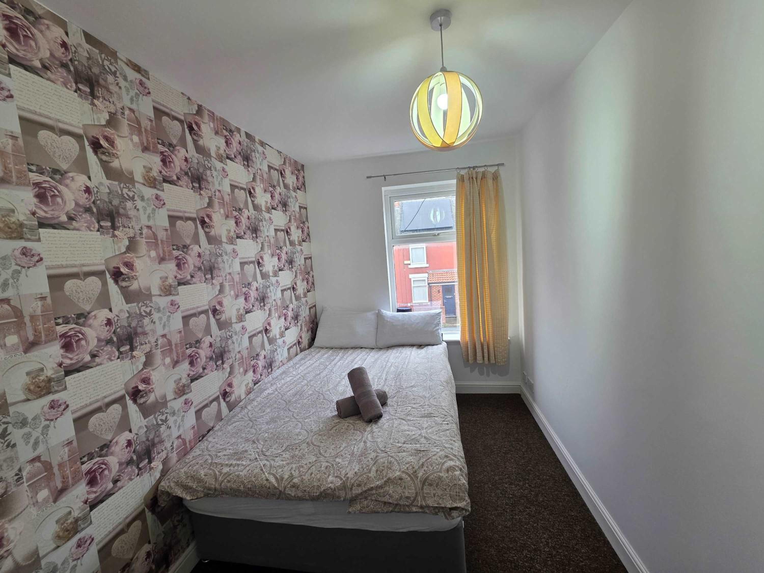 Inviting 3-Bed Home in Worksop with Street Parking
