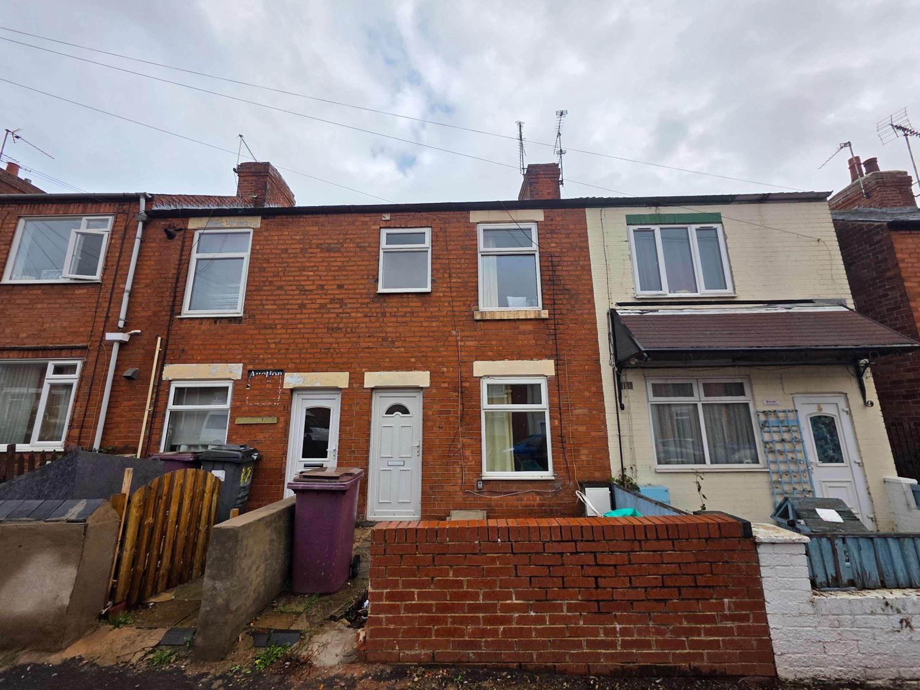 Inviting 3-Bed Home in Worksop with Street Parking