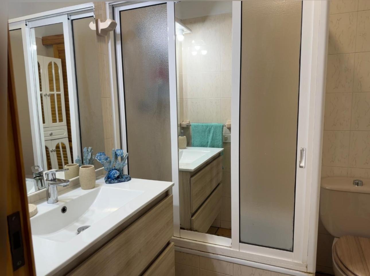 Apartamento acogedor con terraza frente al mar y vistas al Teide