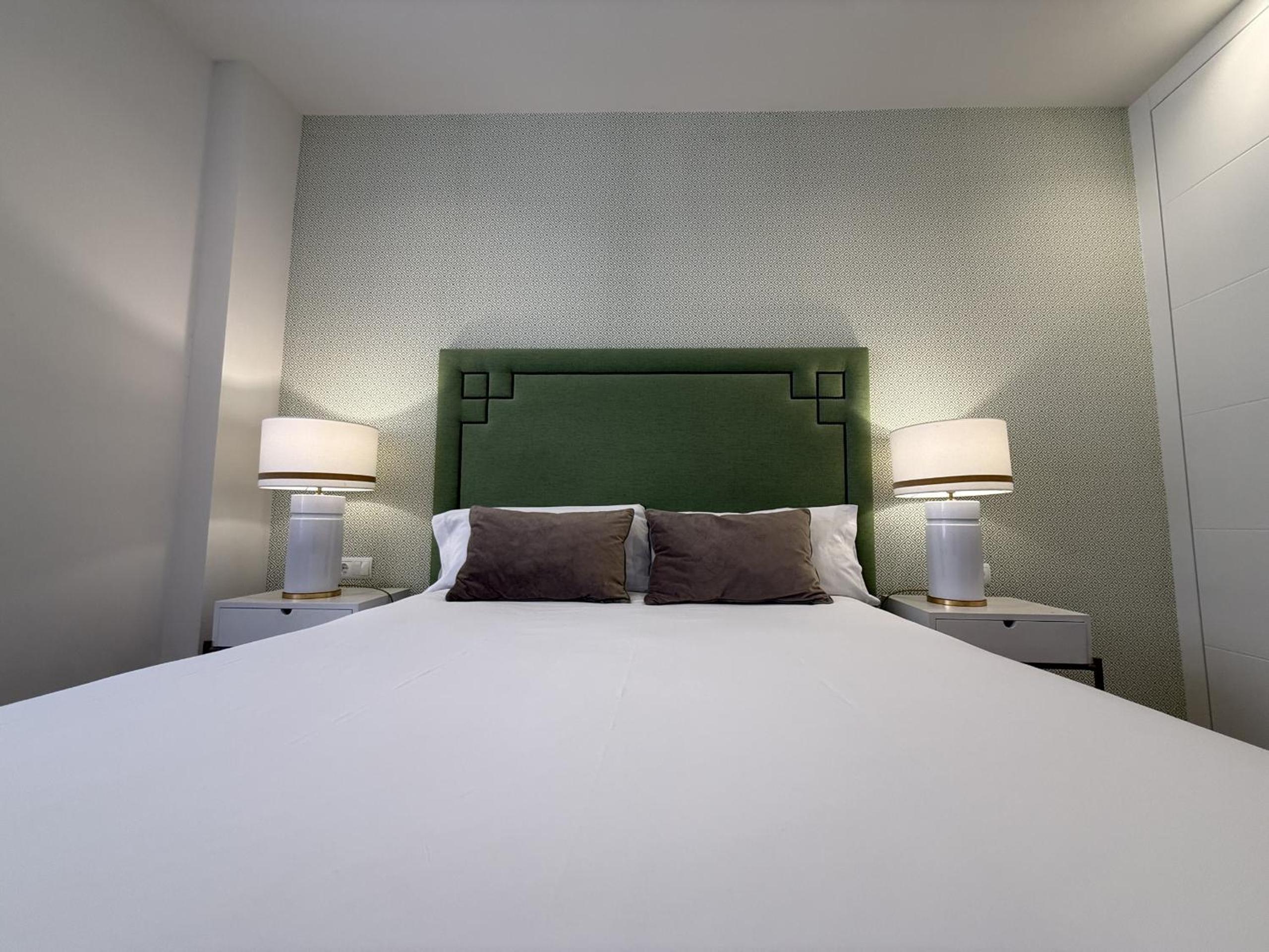 Souviron de Torres by Caleta Homes