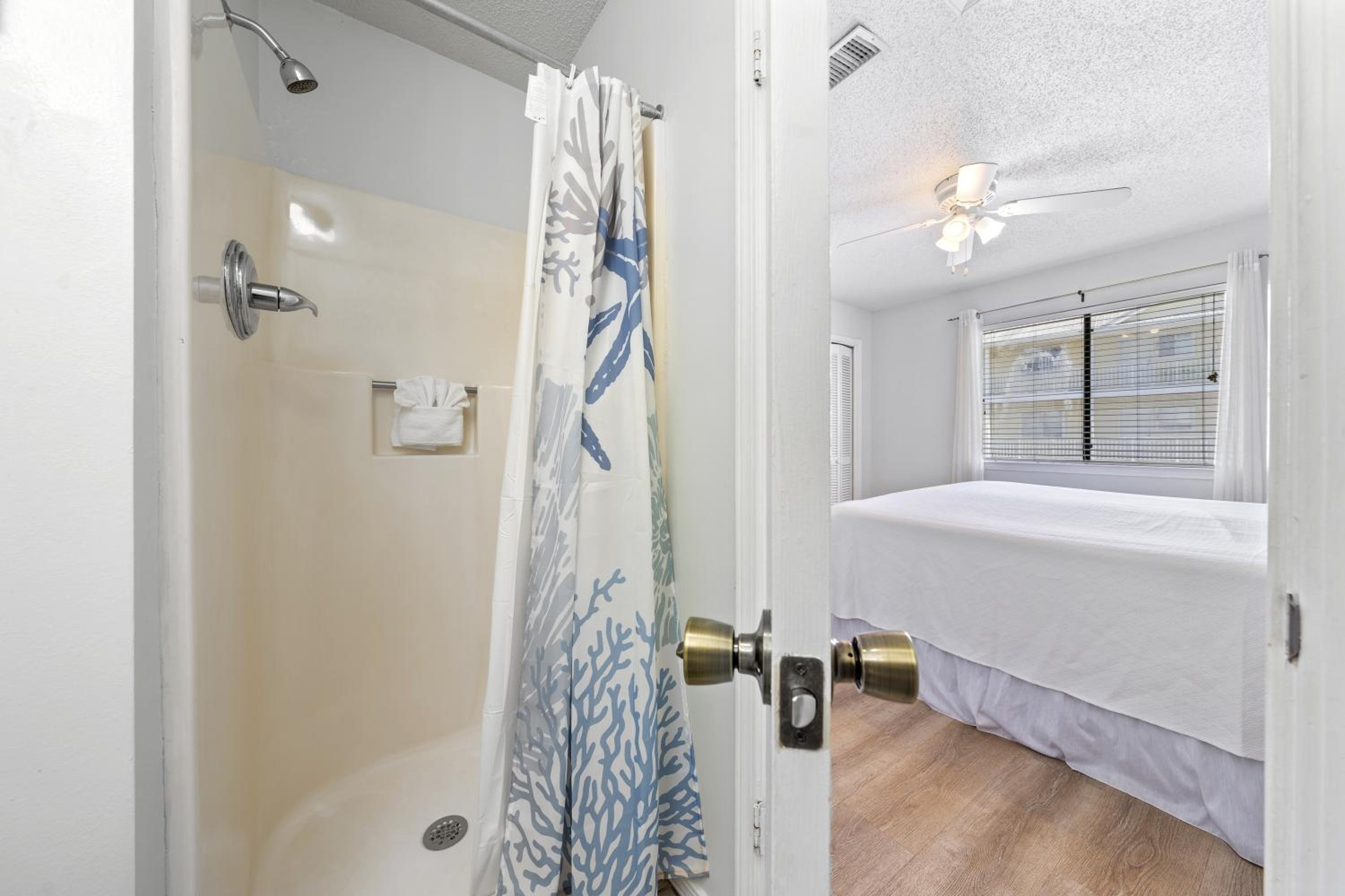Wolf Bay Villas 209