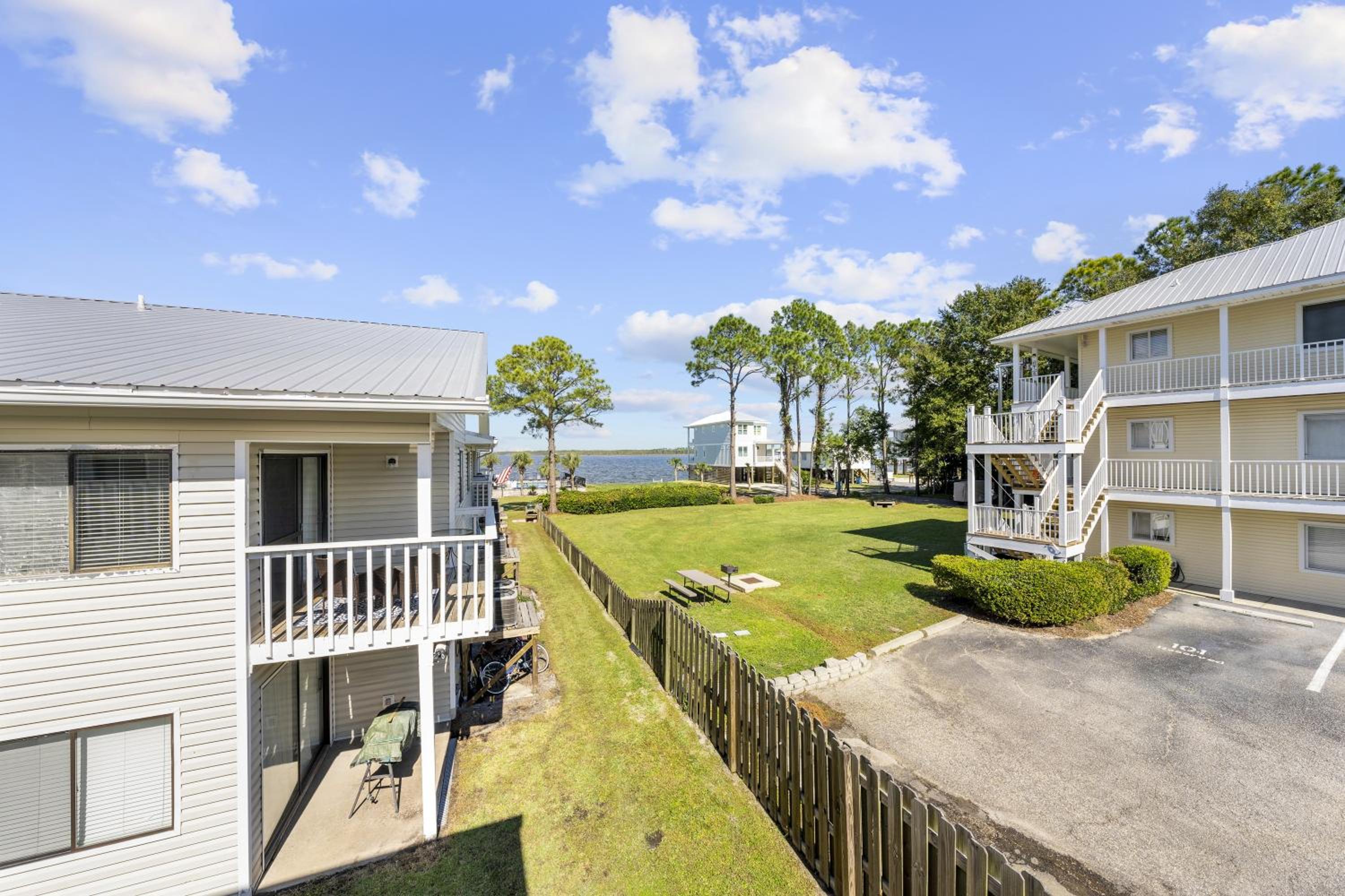 Wolf Bay Villas 209