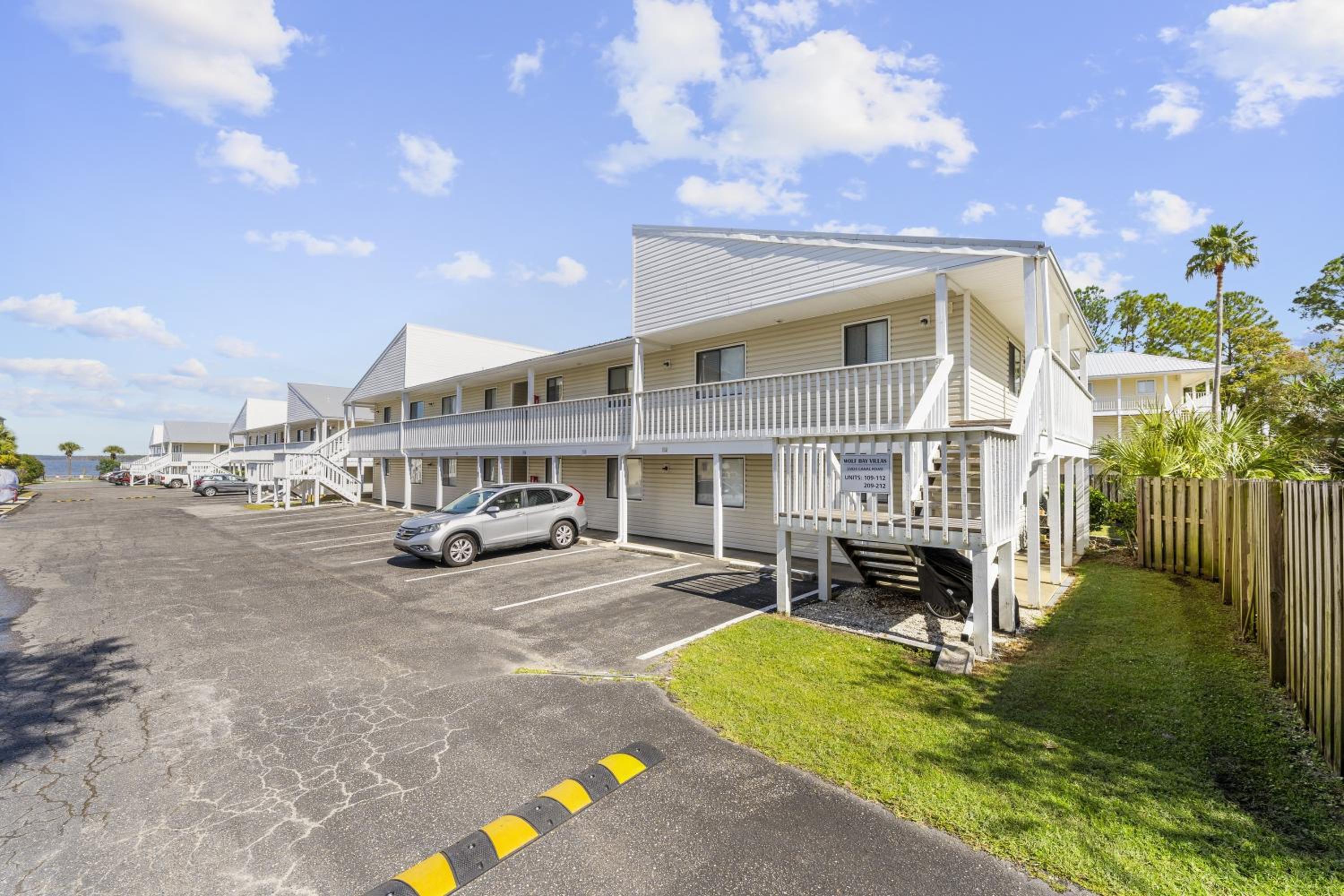 Wolf Bay Villas 209