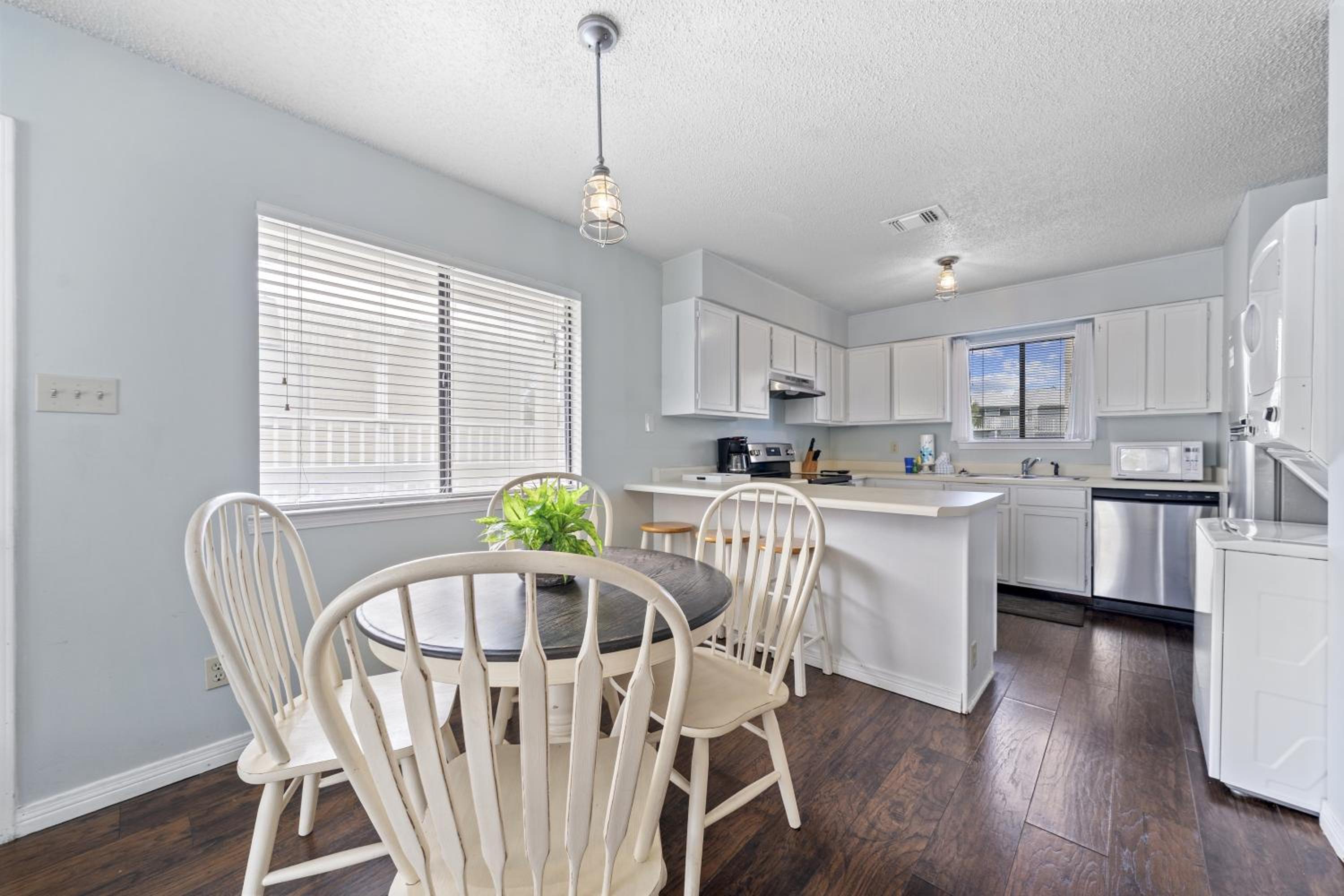 Wolf Bay Villas 208
