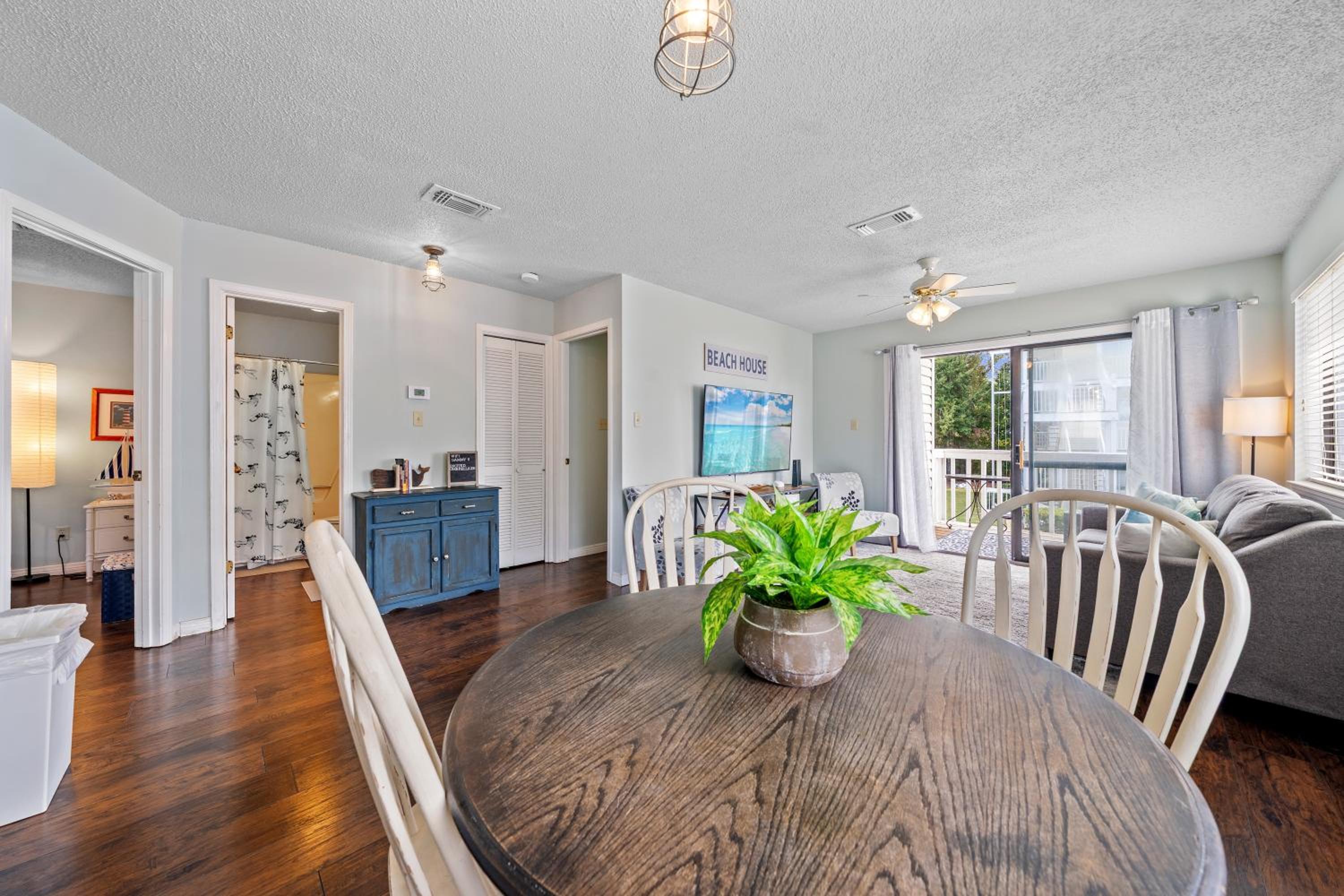Wolf Bay Villas 208