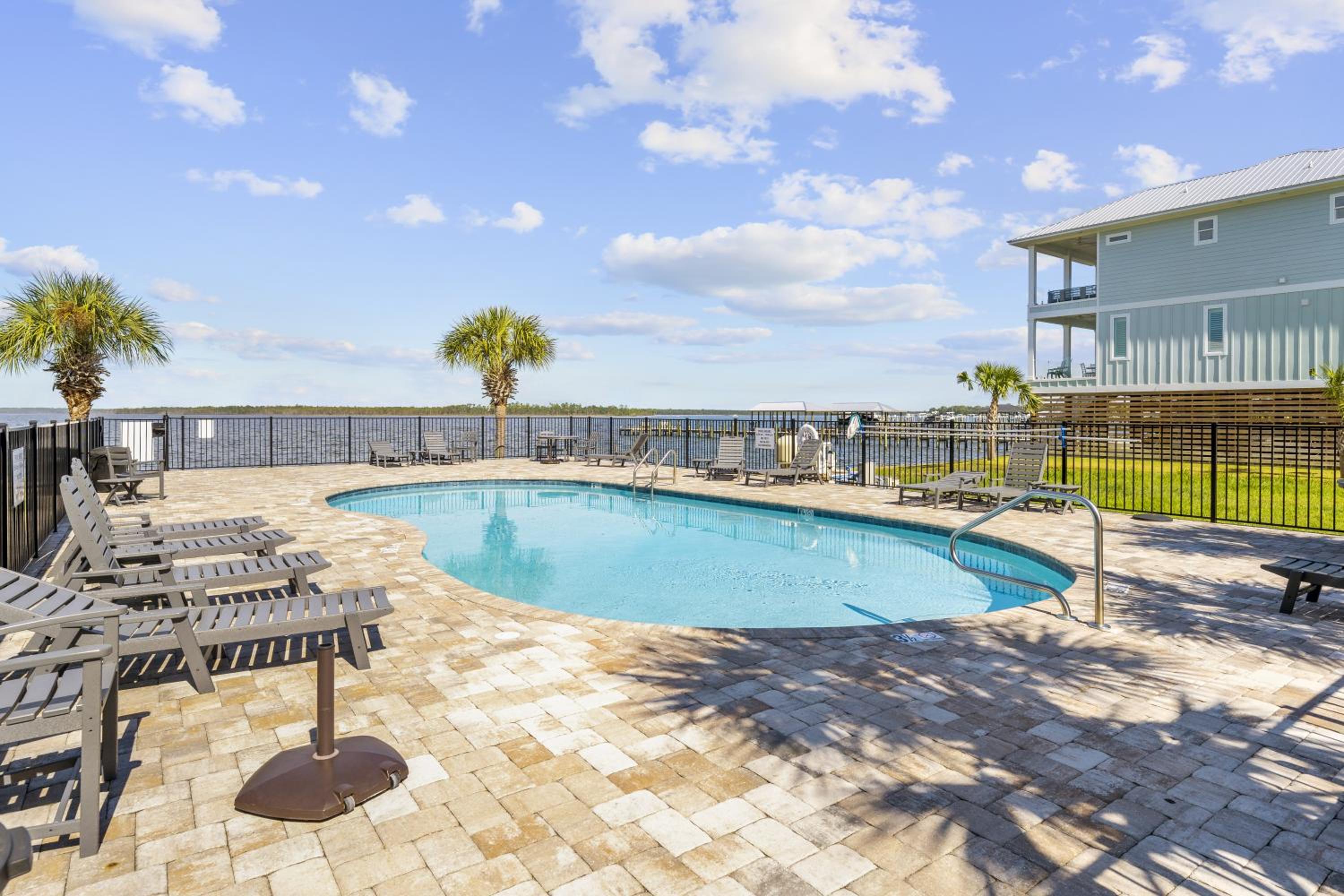 Wolf Bay Villas 208