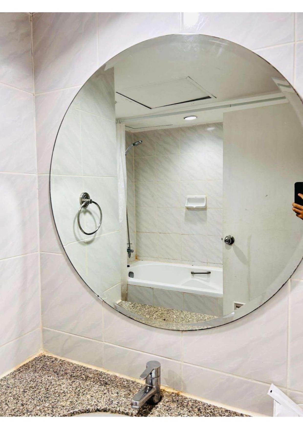 Affordable Serviced Apartments in Nana Omni Tower - Prime Sukhumvit location