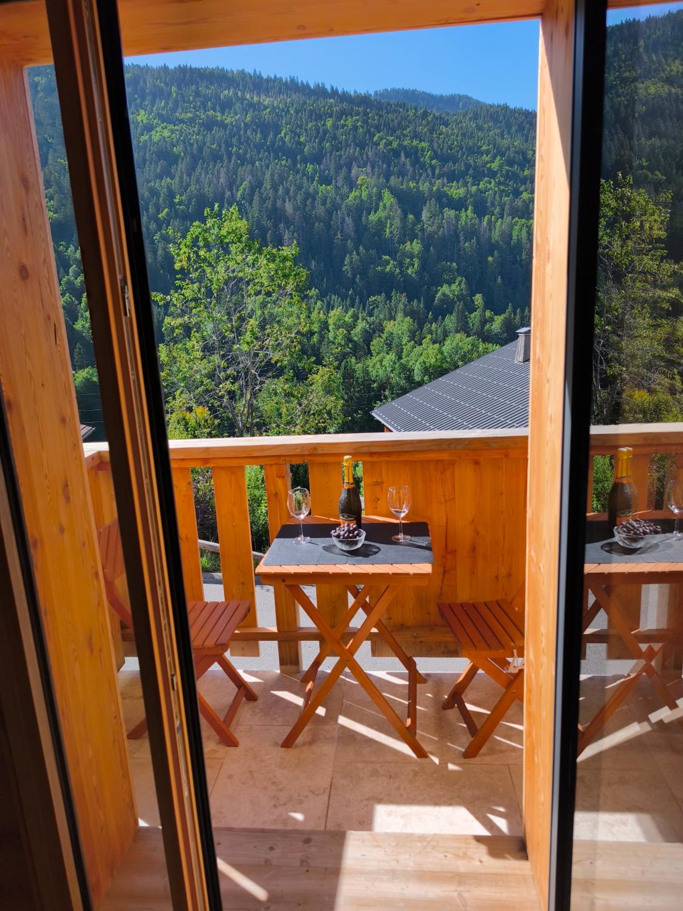 Chalet cosy&neuf, poêle à bois, vue panoramique