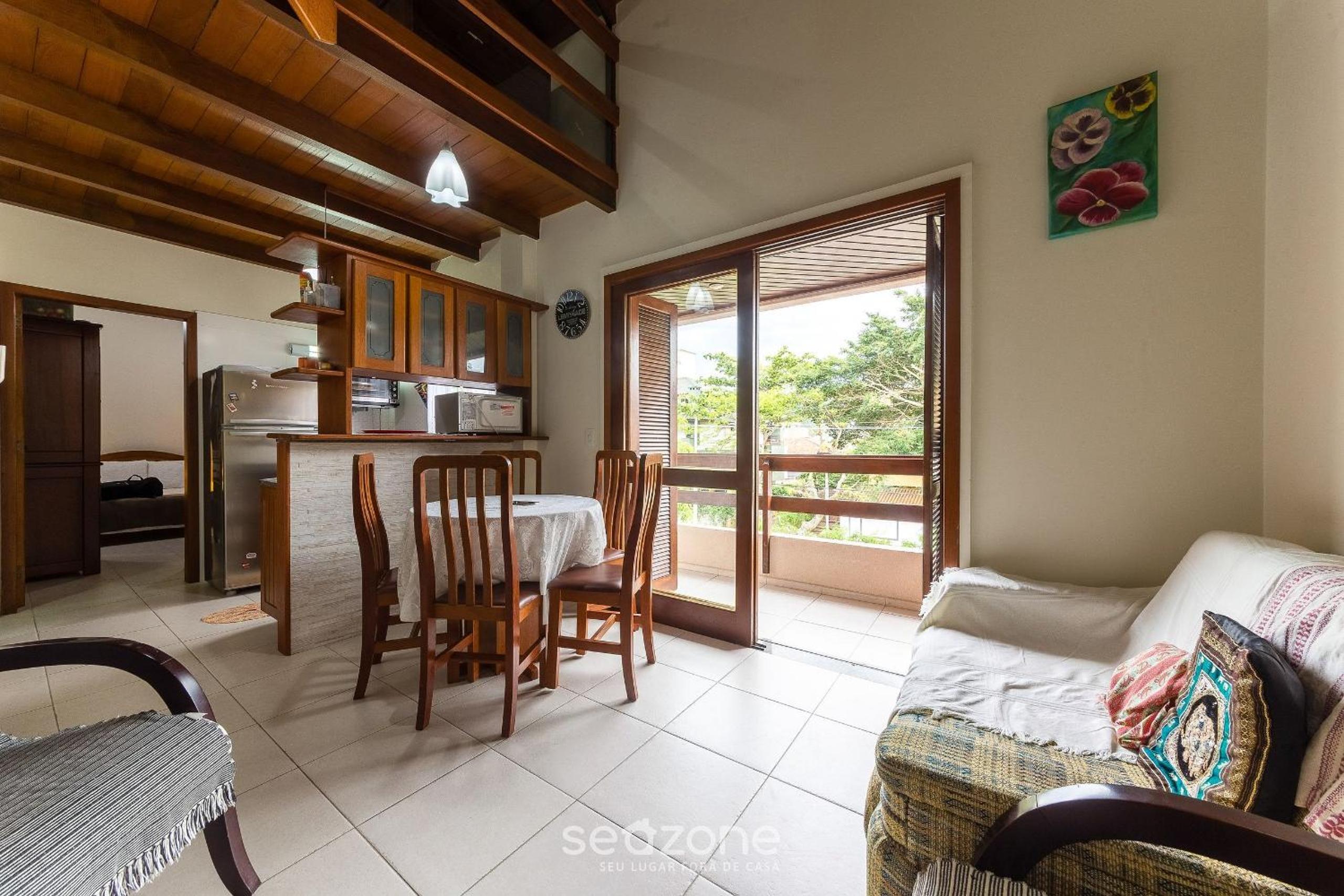 2-Bedr Ap w/BBQ, 400m from the Beach Jurerê JBA202