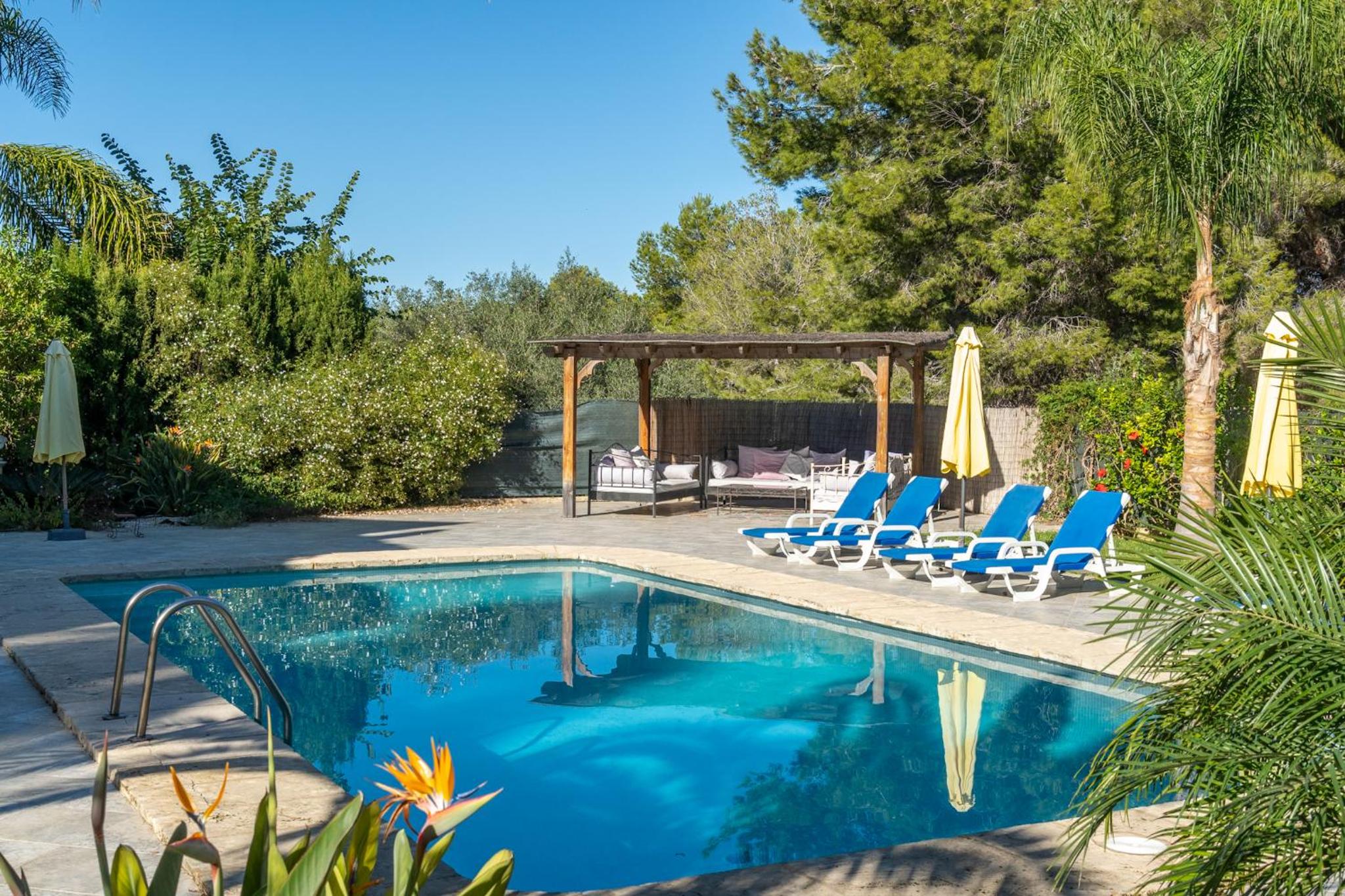 Villa Alegria Villa Apt with Sole Use of Private Pool