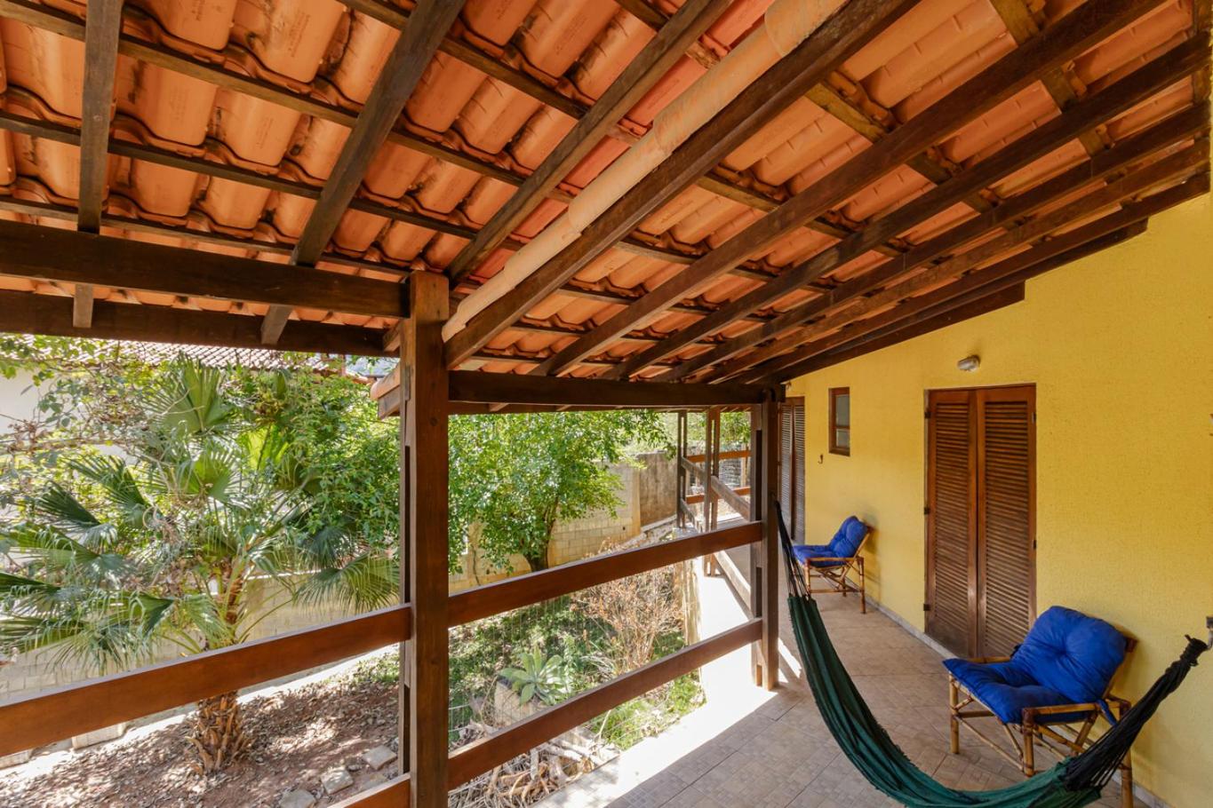 Casa com Piscina, Salao de jogos e Churrasqueira