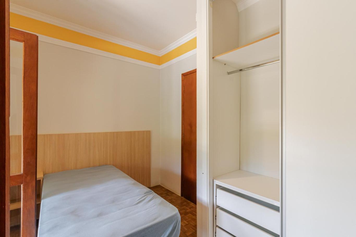 Casa com Piscina, Salao de jogos e Churrasqueira