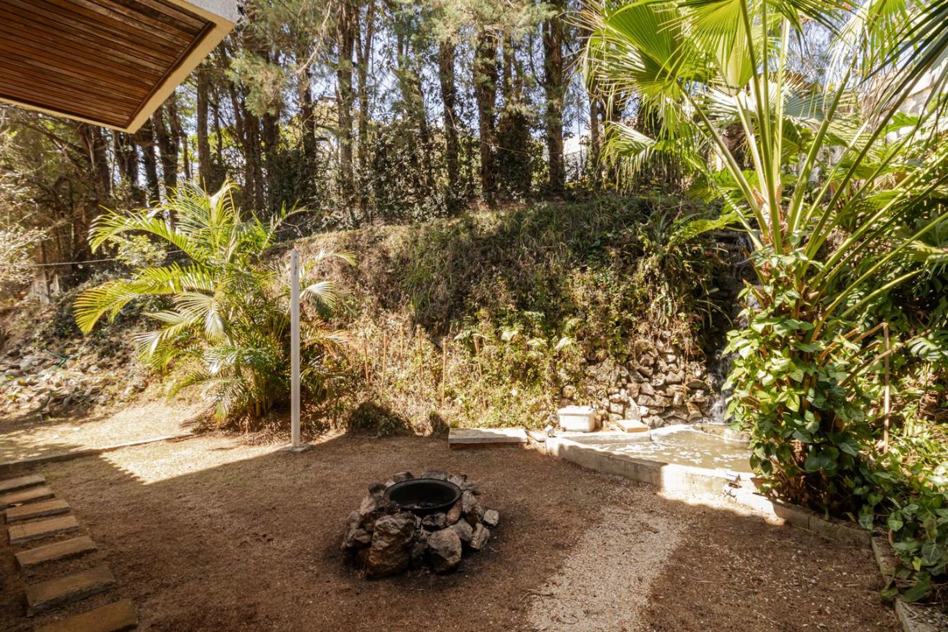 Casa com Piscina, Salao de jogos e Churrasqueira