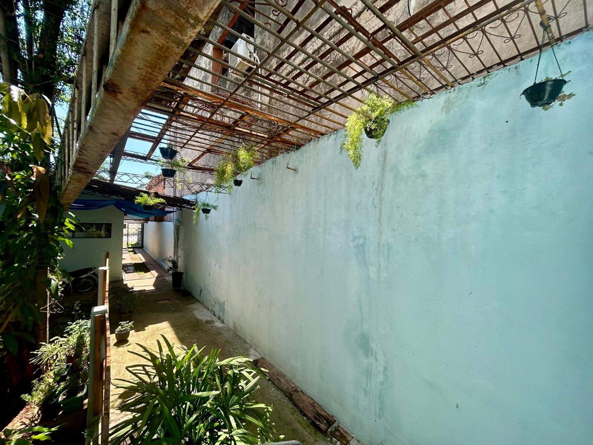 Apartamento na Av das Cataratas de 02 quartos