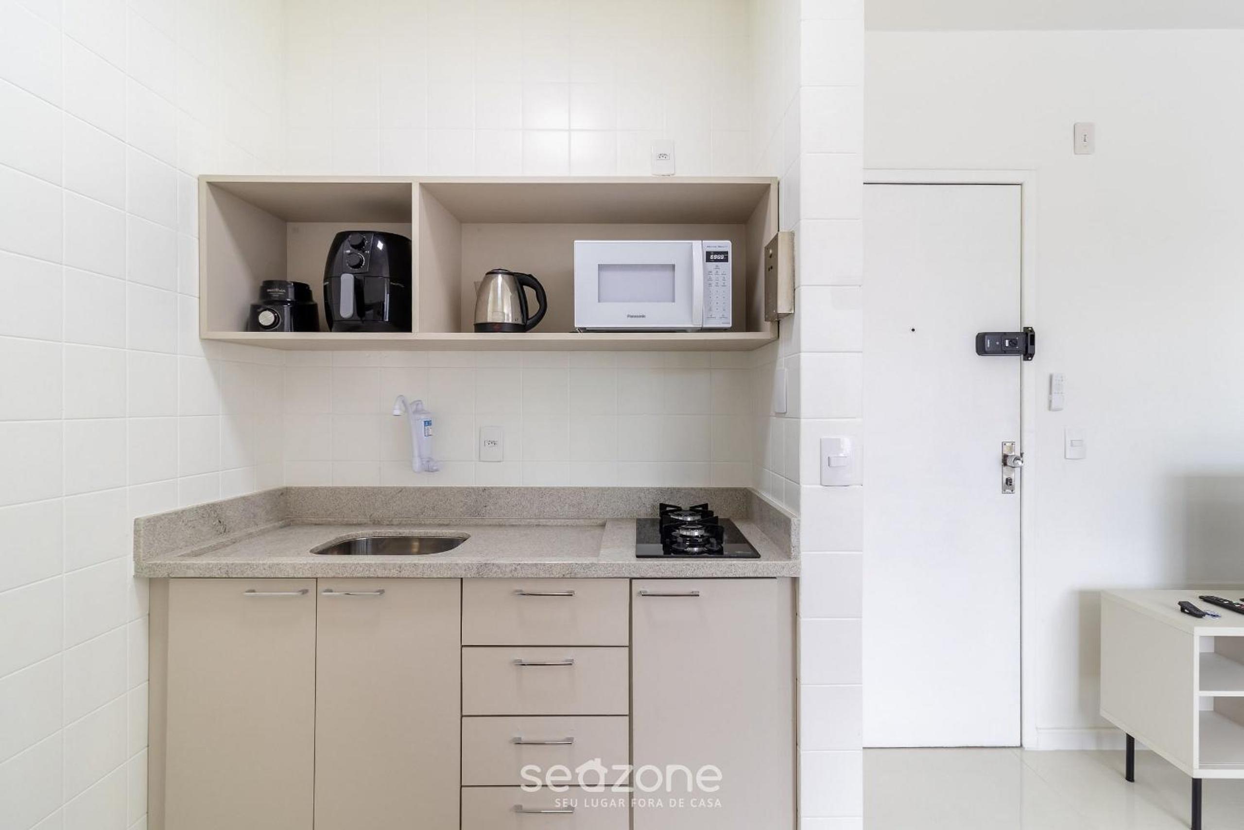 Comfortable Studio in Downtown Floripa EVA0506