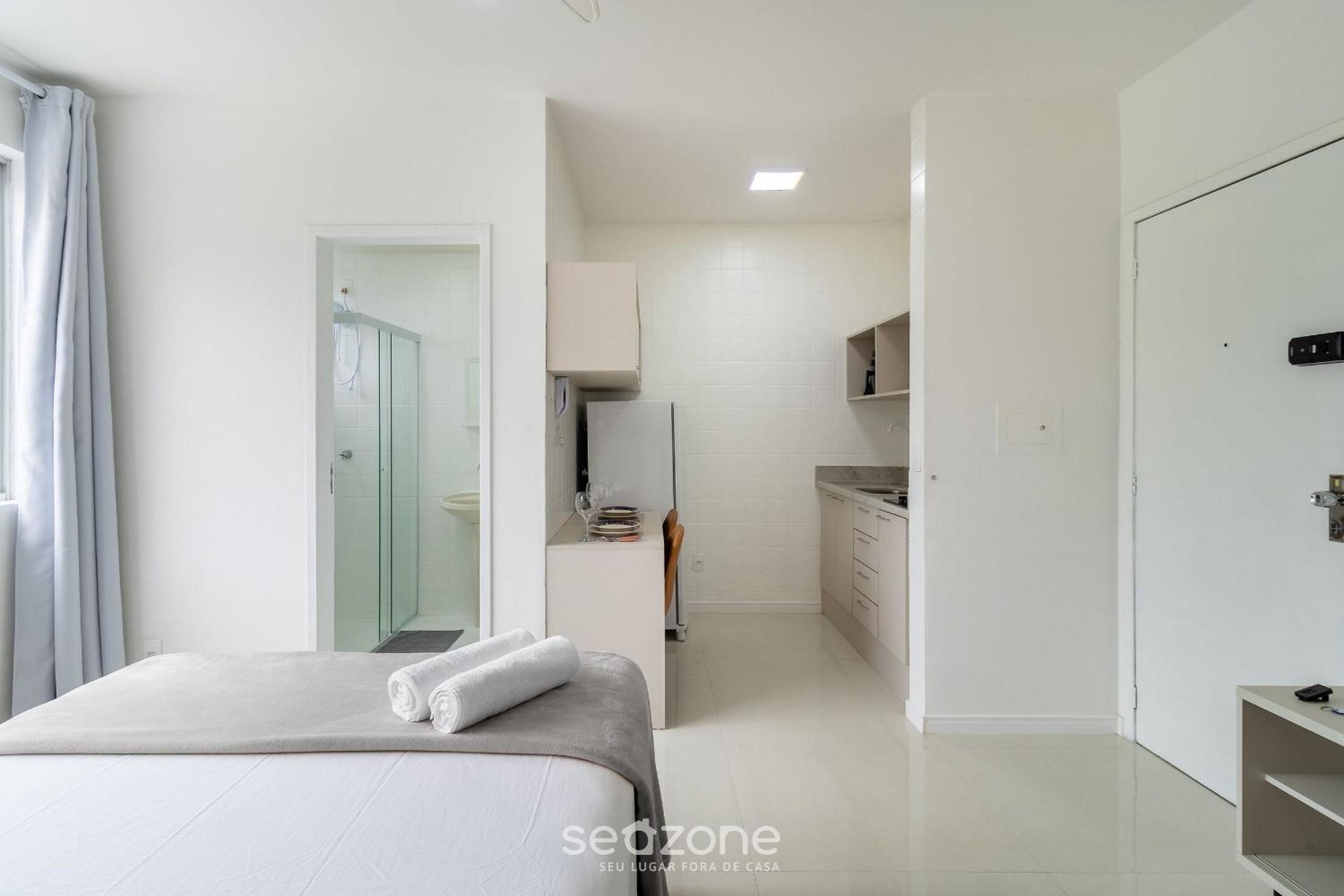 Comfortable Studio in Downtown Floripa EVA0506