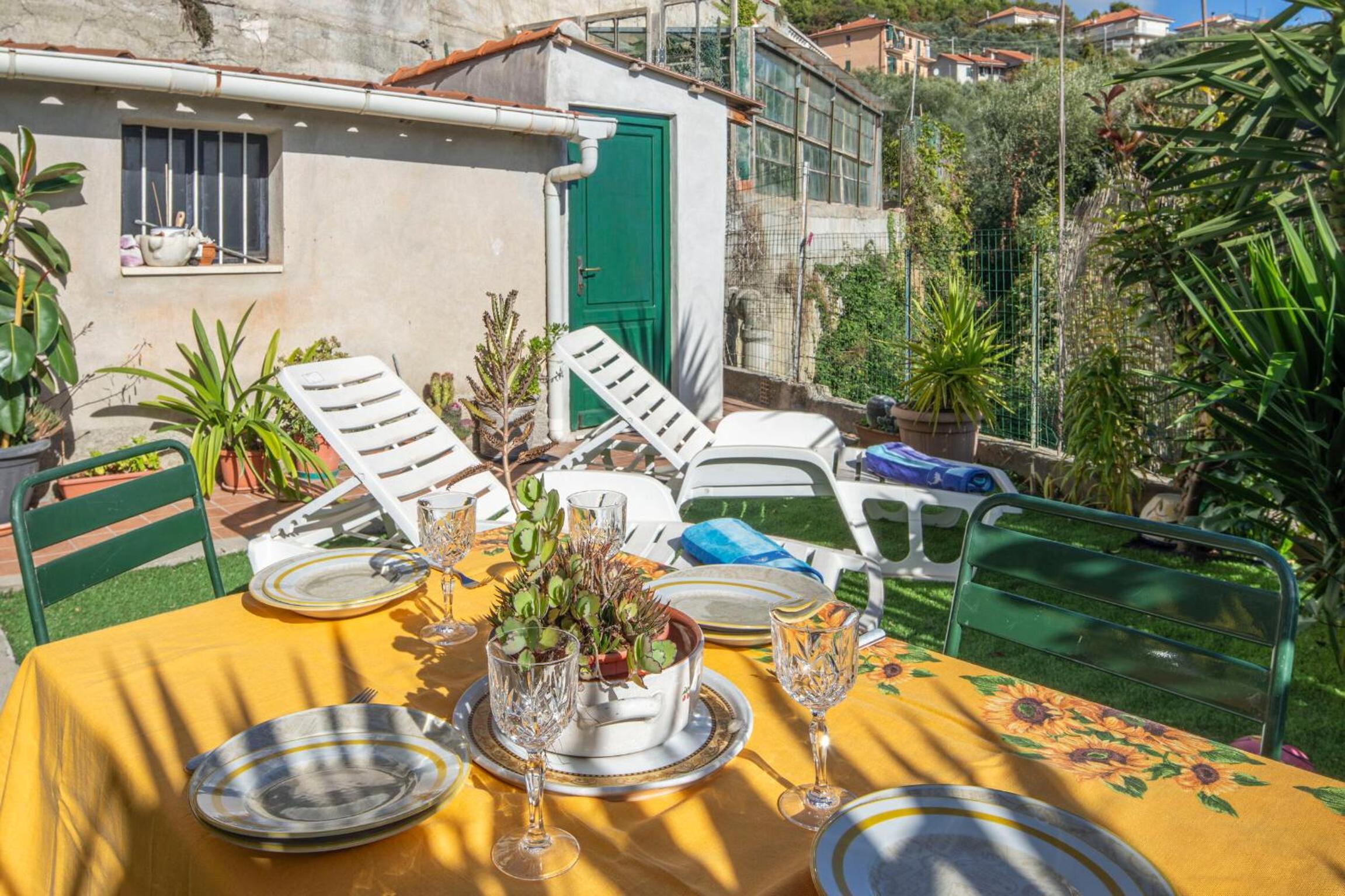 Casa Di Bruna Seaview, Garden, Albenga