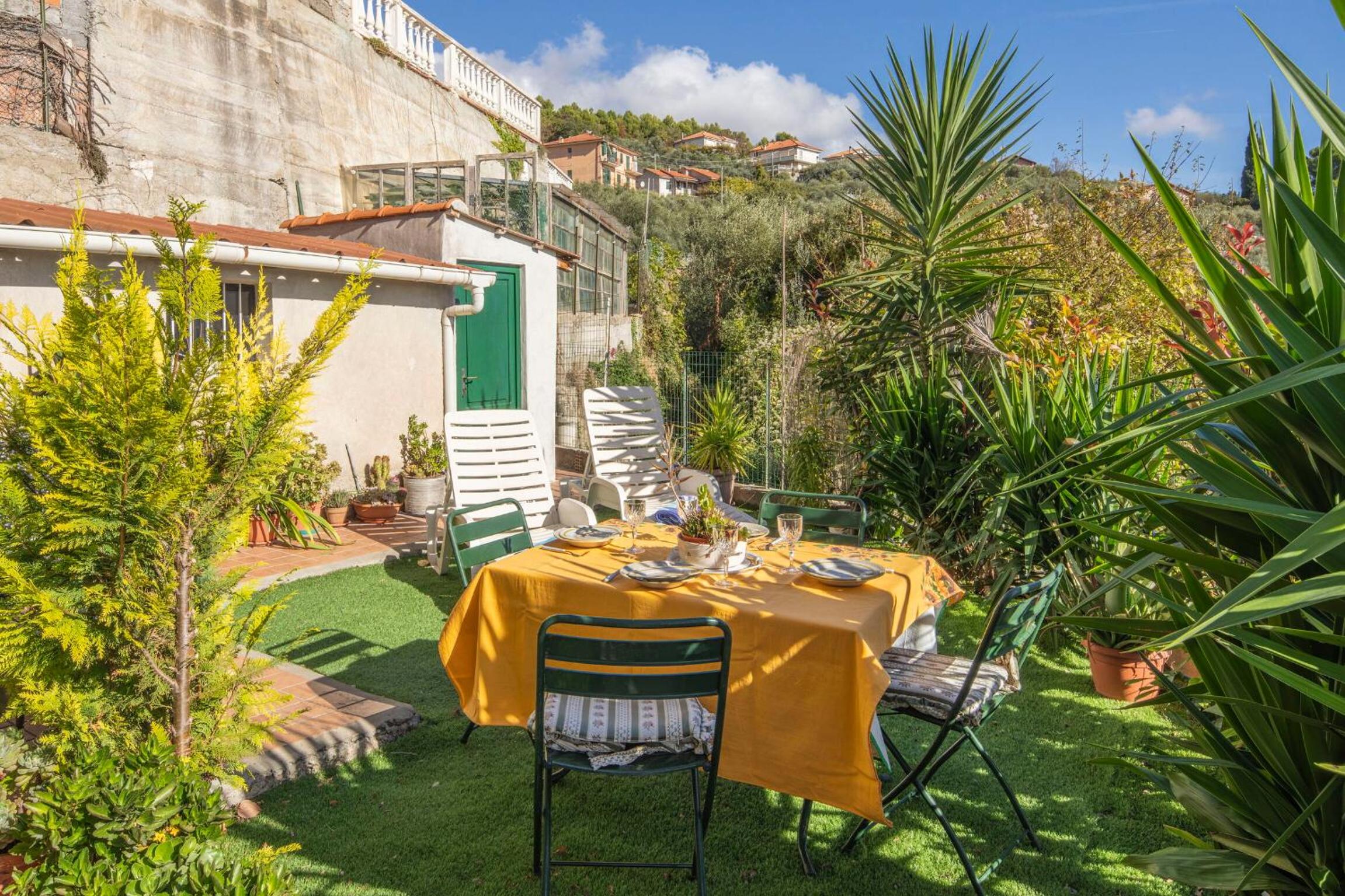 Casa Di Bruna Seaview, Garden, Albenga