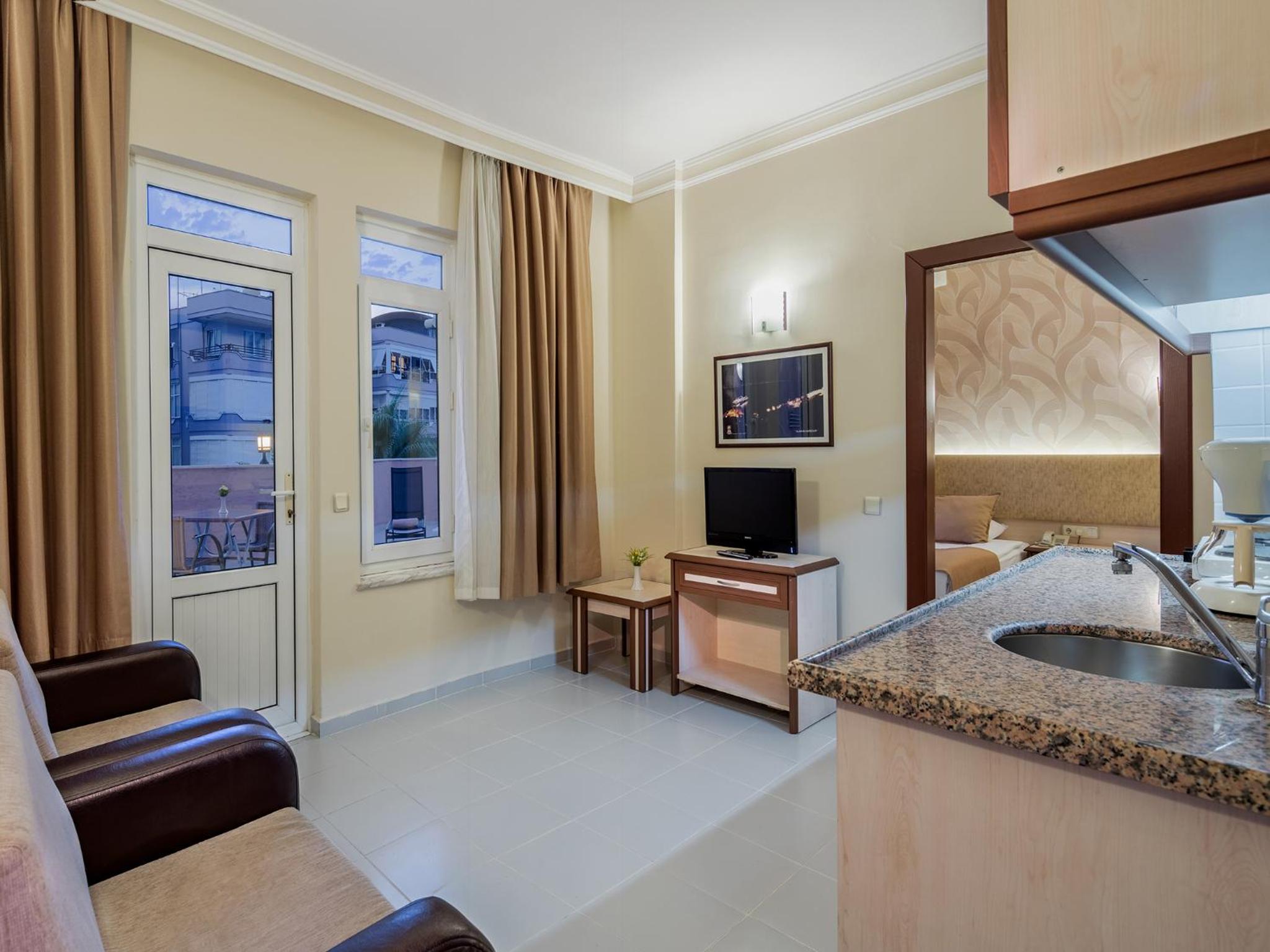 May Flower Apart Otel - Image 33