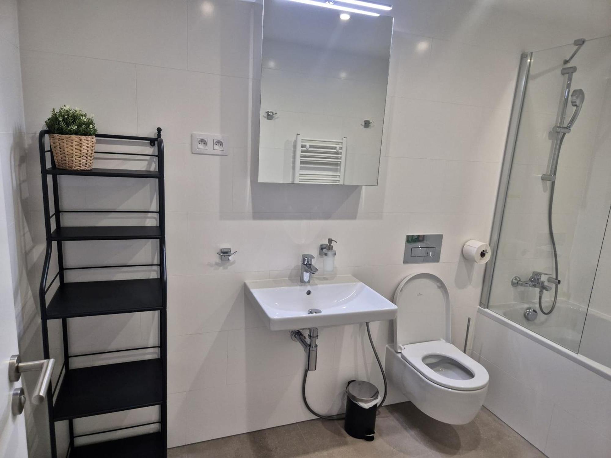 Smichov Luxury Apartments with Free Parking