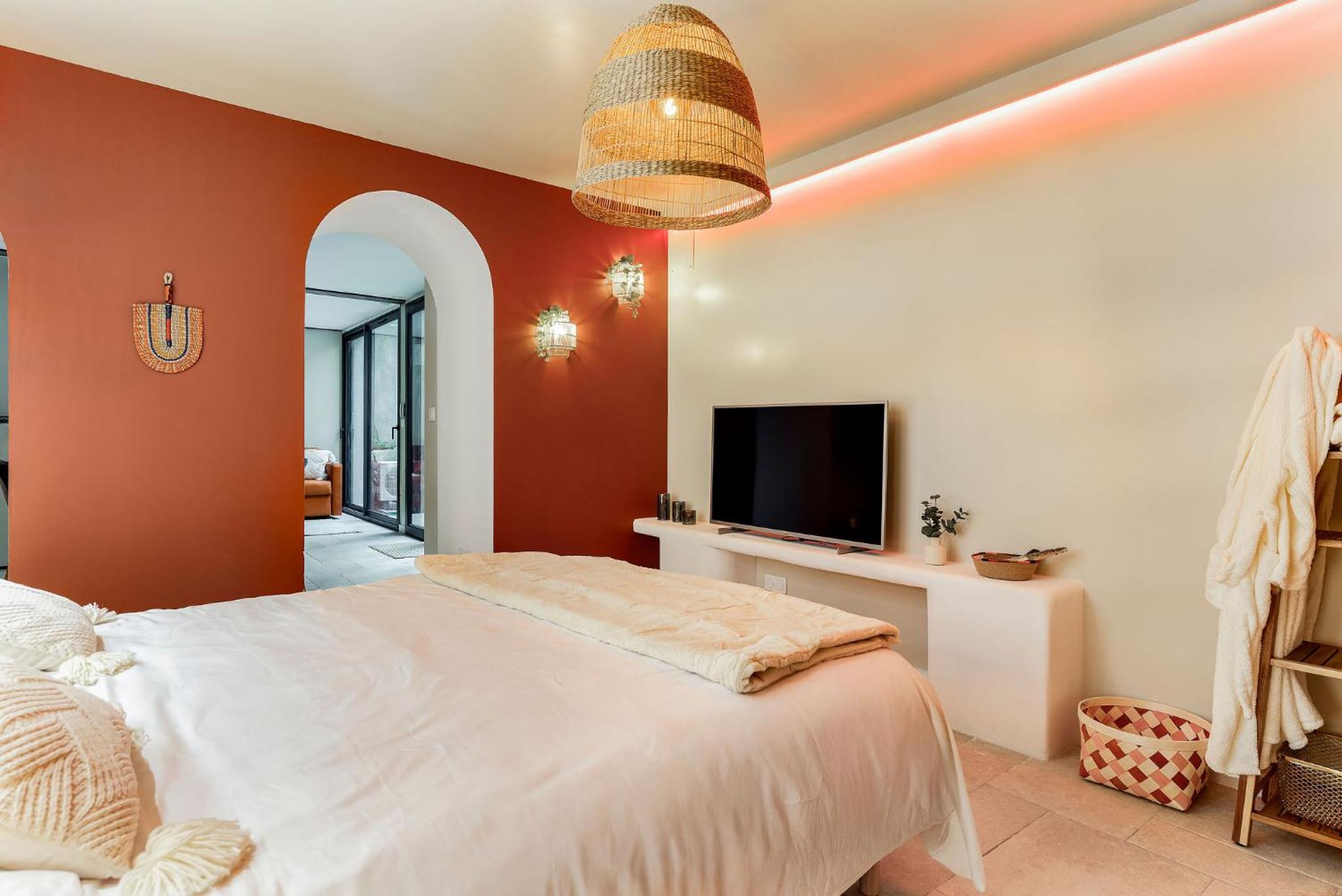 Suite Marrakech avec balnéo privative Love Room romantique proche Toulouse