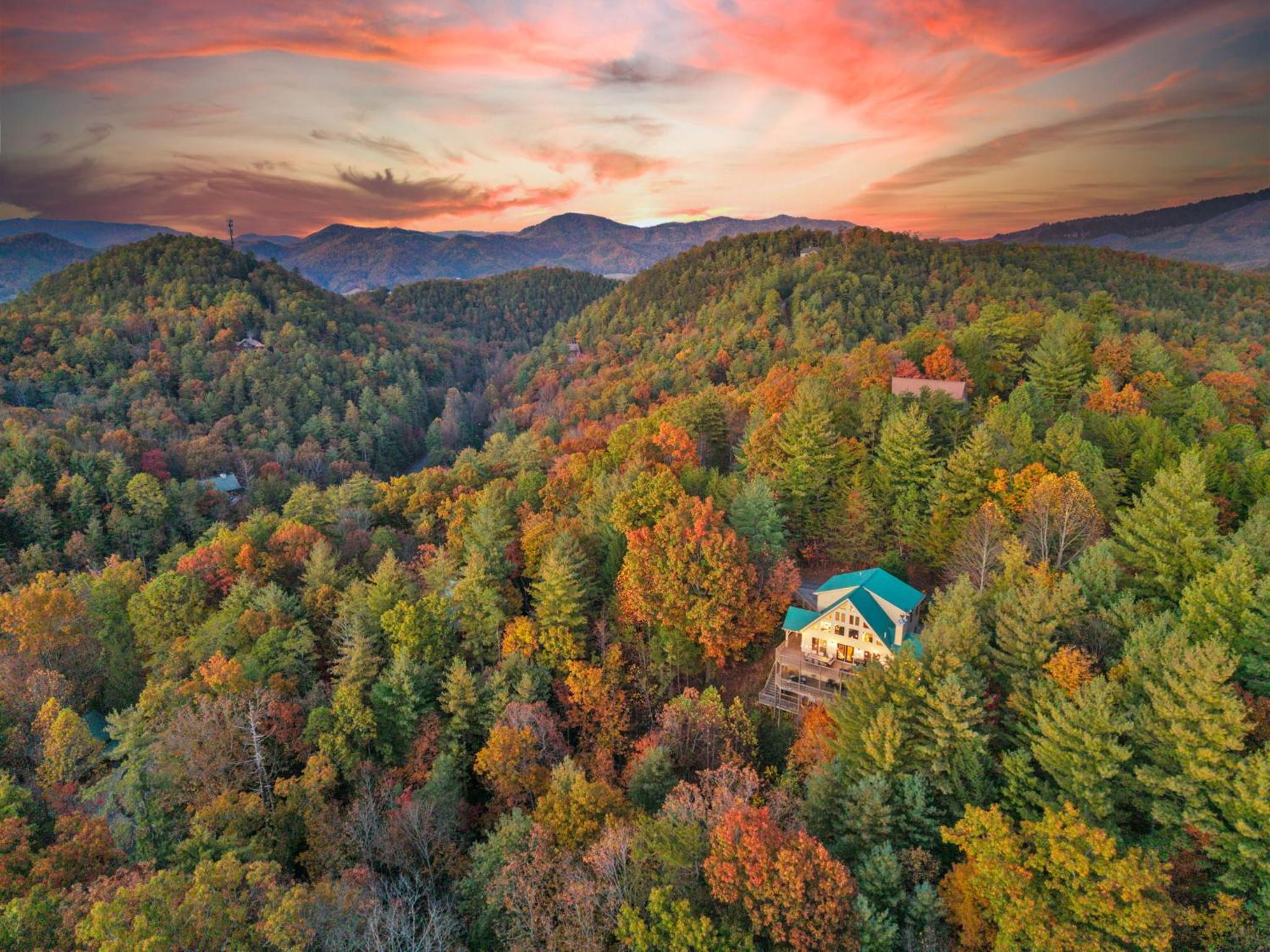 Firefly Ridge MTN View Hot Tub Theater GAMES