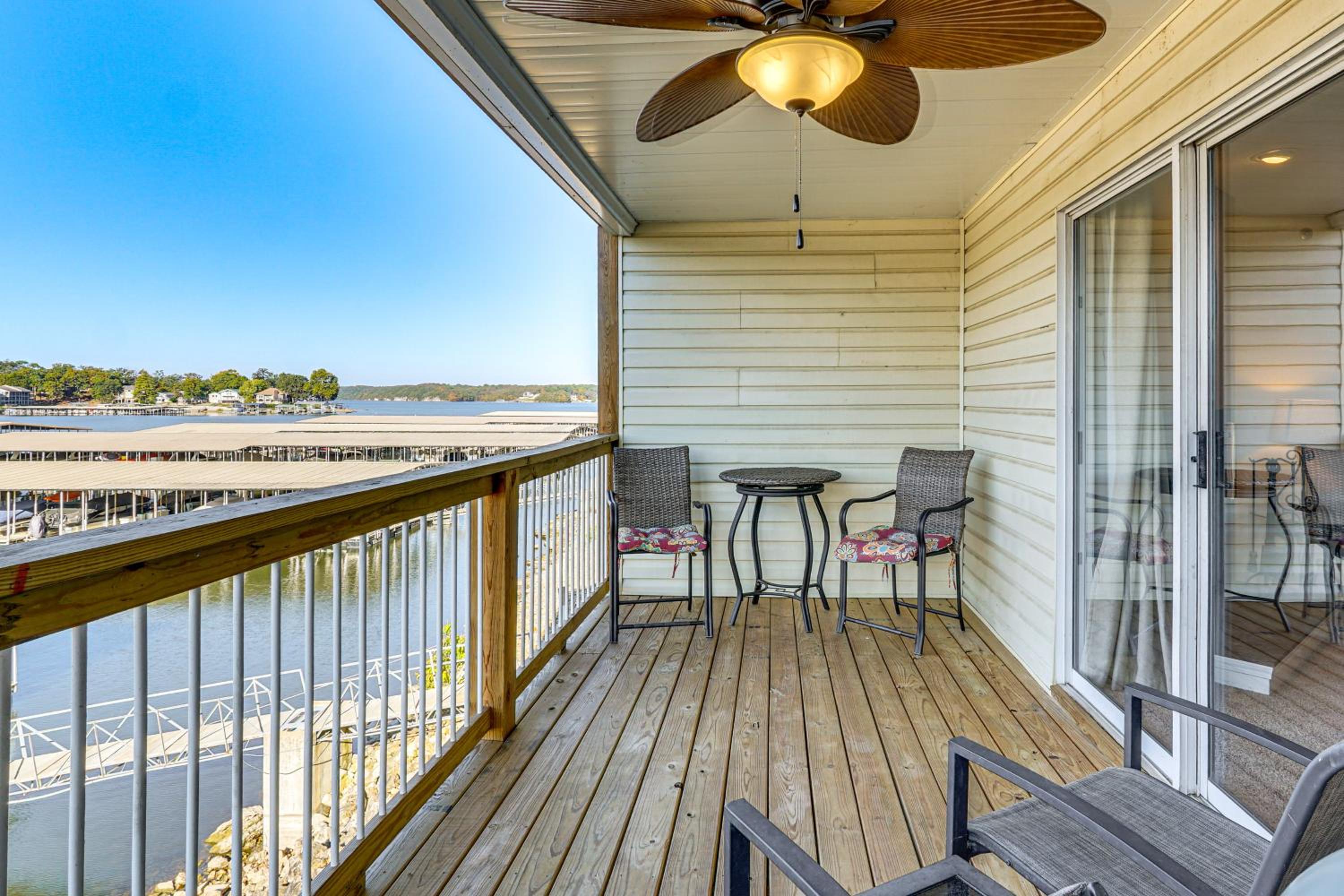 Pool Access, Steps to Beach Scenic Ozarks Retreat