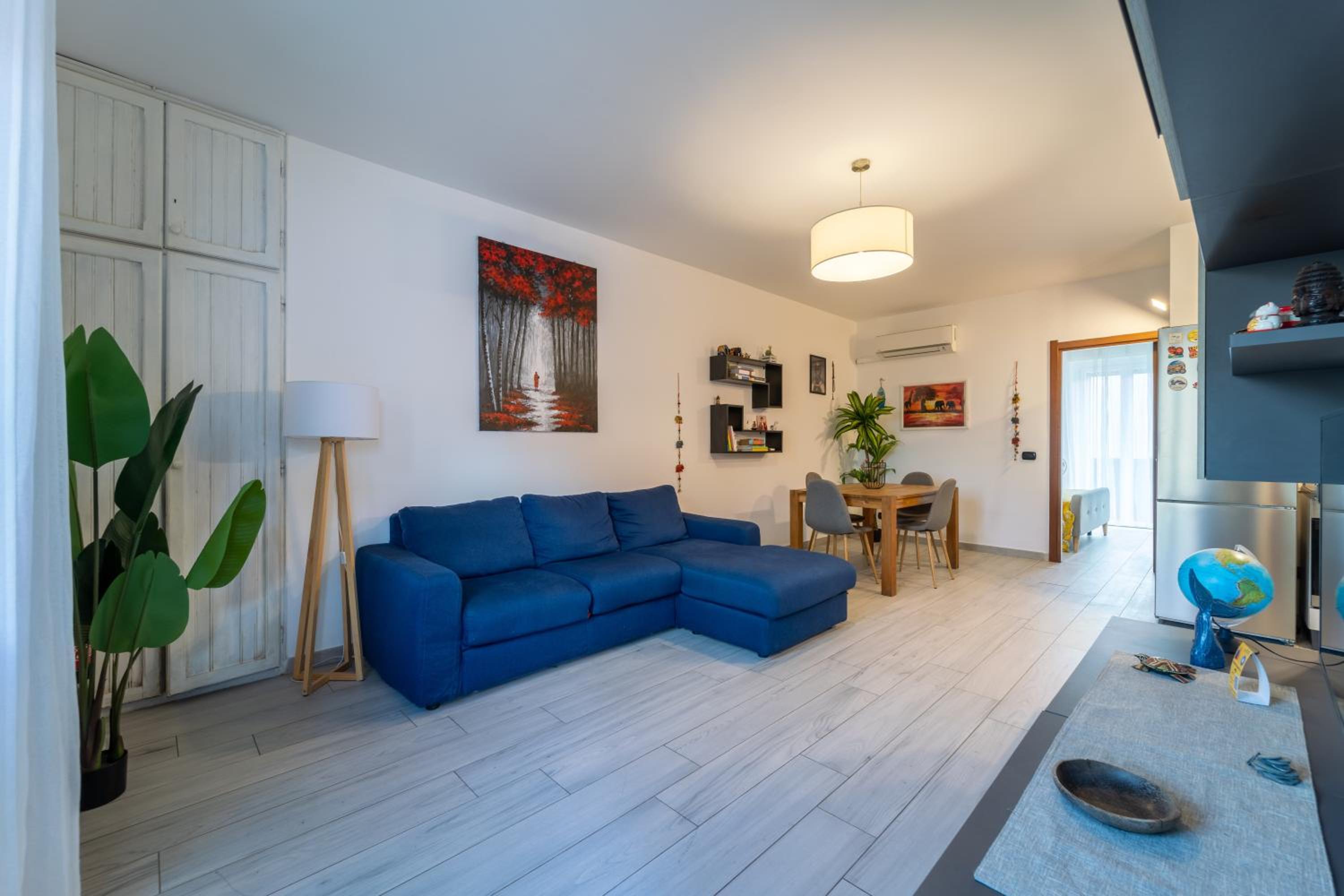 Sanuk House