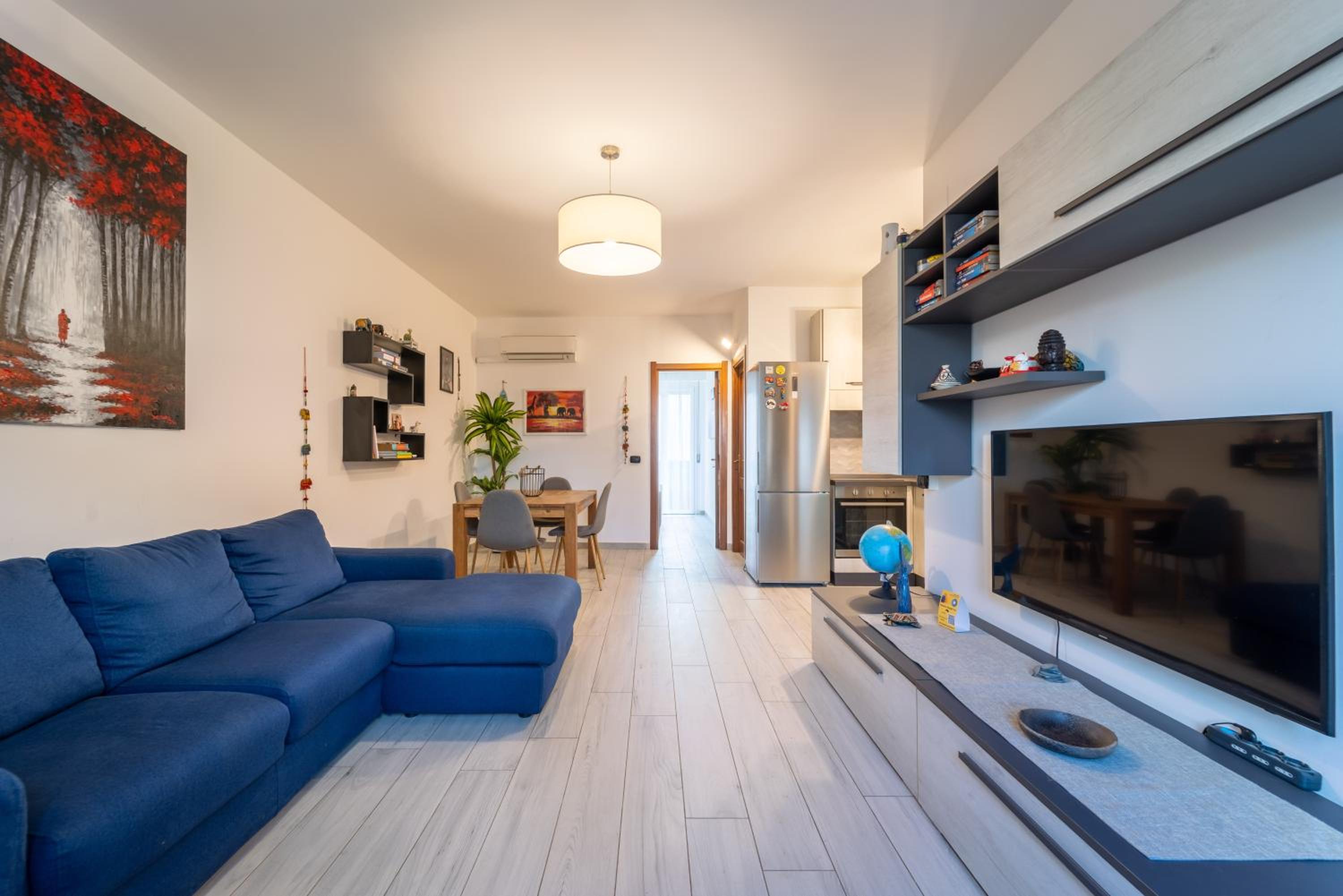 Sanuk House