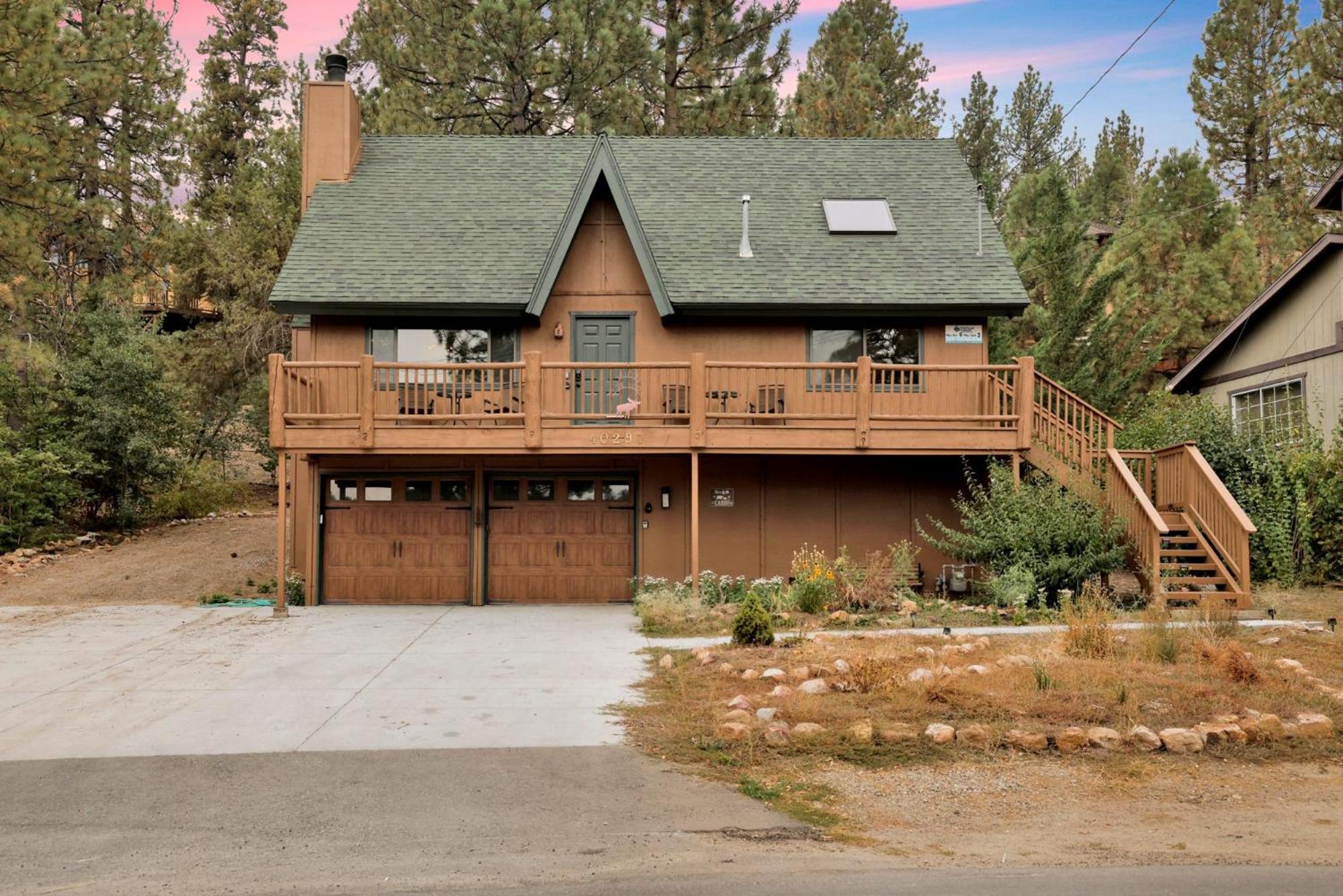 Lakeview Pines Log Cabin #2585