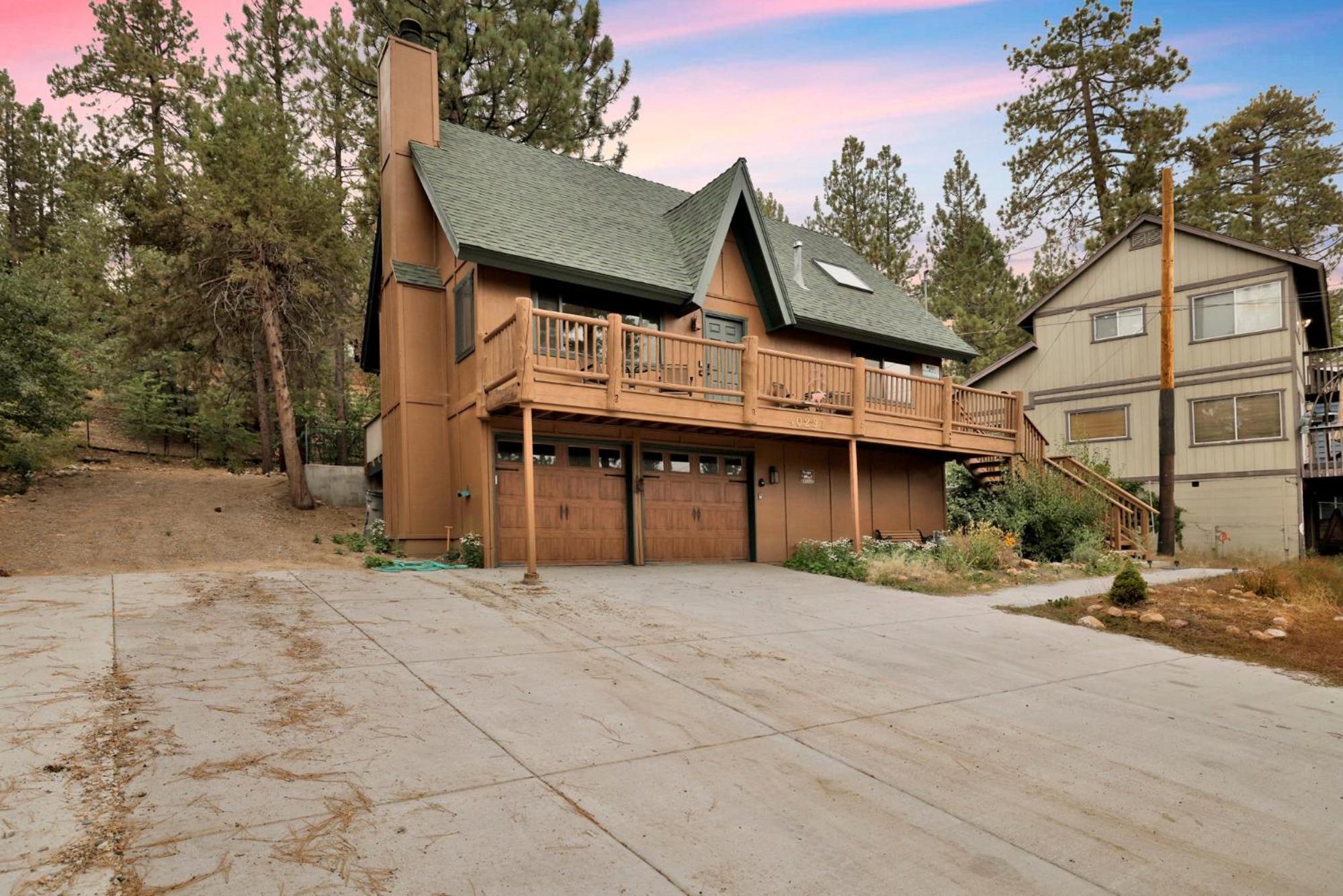 Lakeview Pines Log Cabin #2585